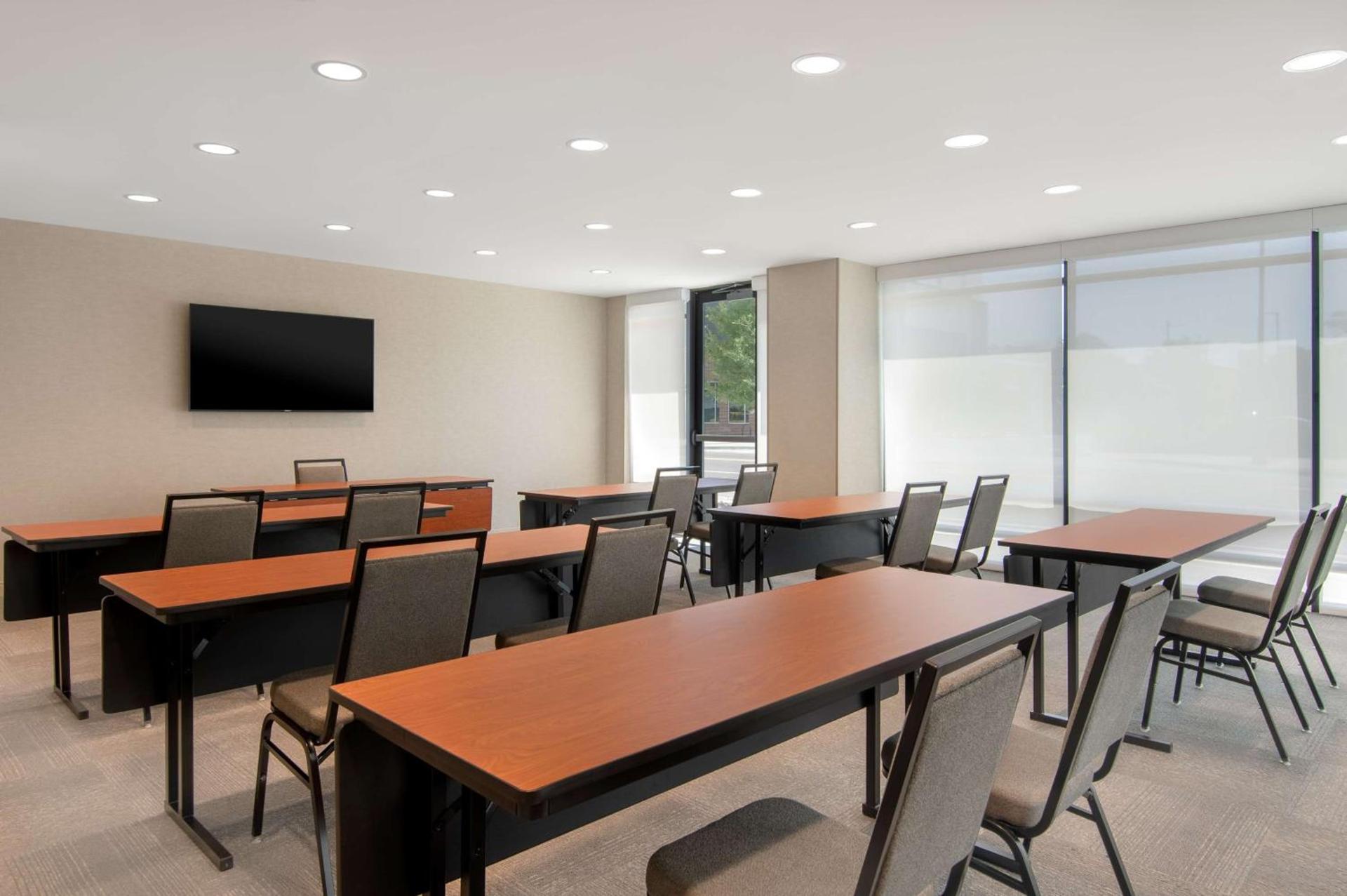 Home2 Suites By Hilton Jacksonville Downtown photo 37