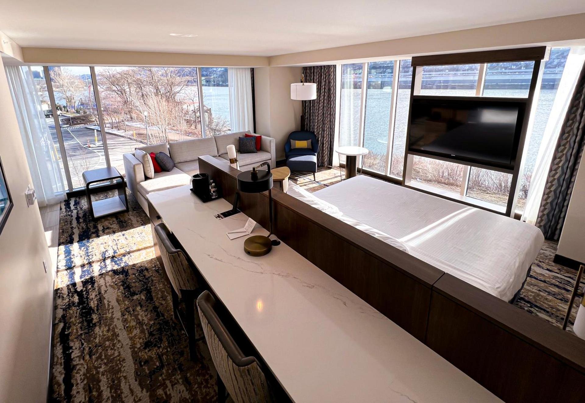 The Landing Hotel at Rivers Casino Pittsburgh photo 4