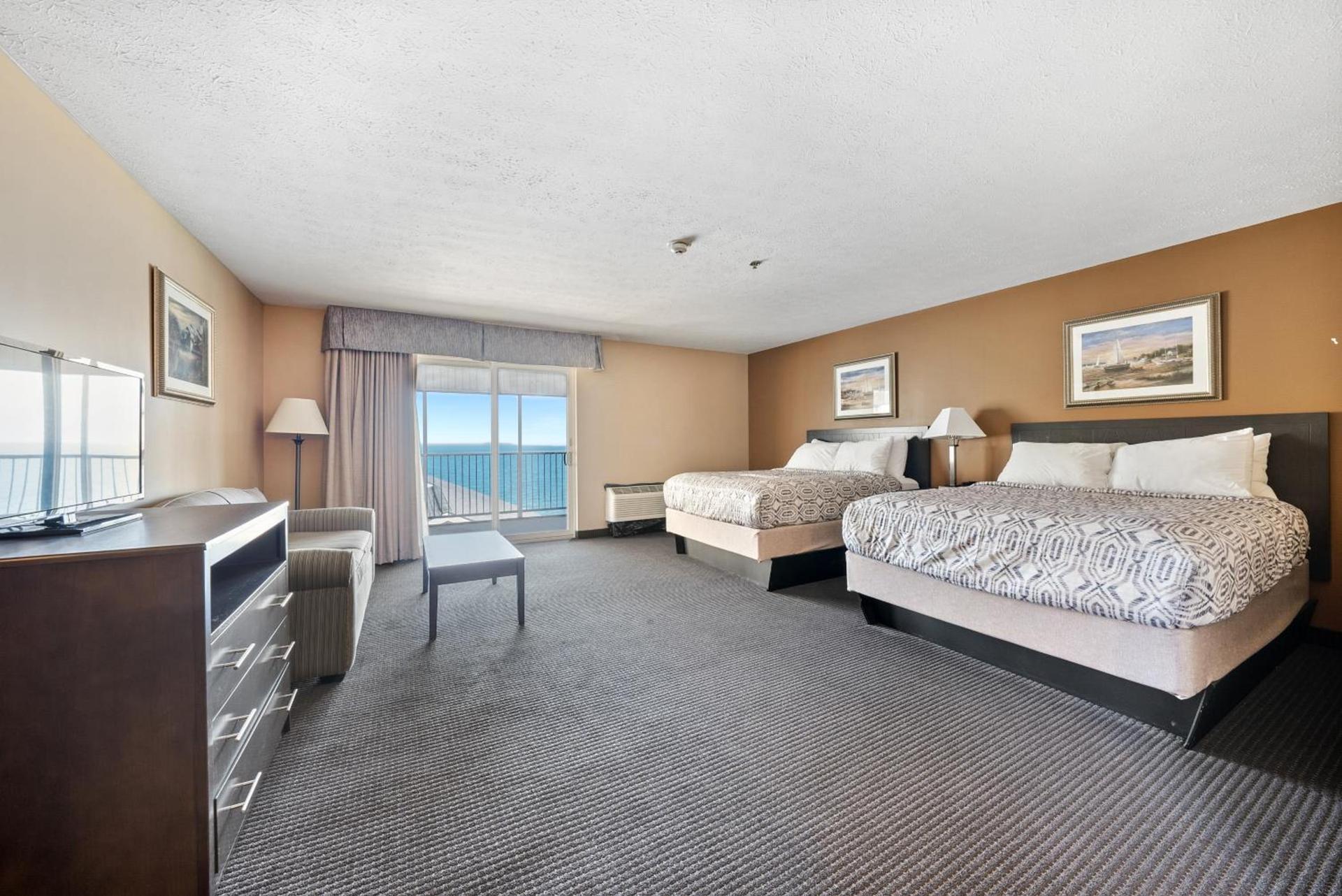 Bayshore Resort Downtown Put-in-Bay Island photo 14