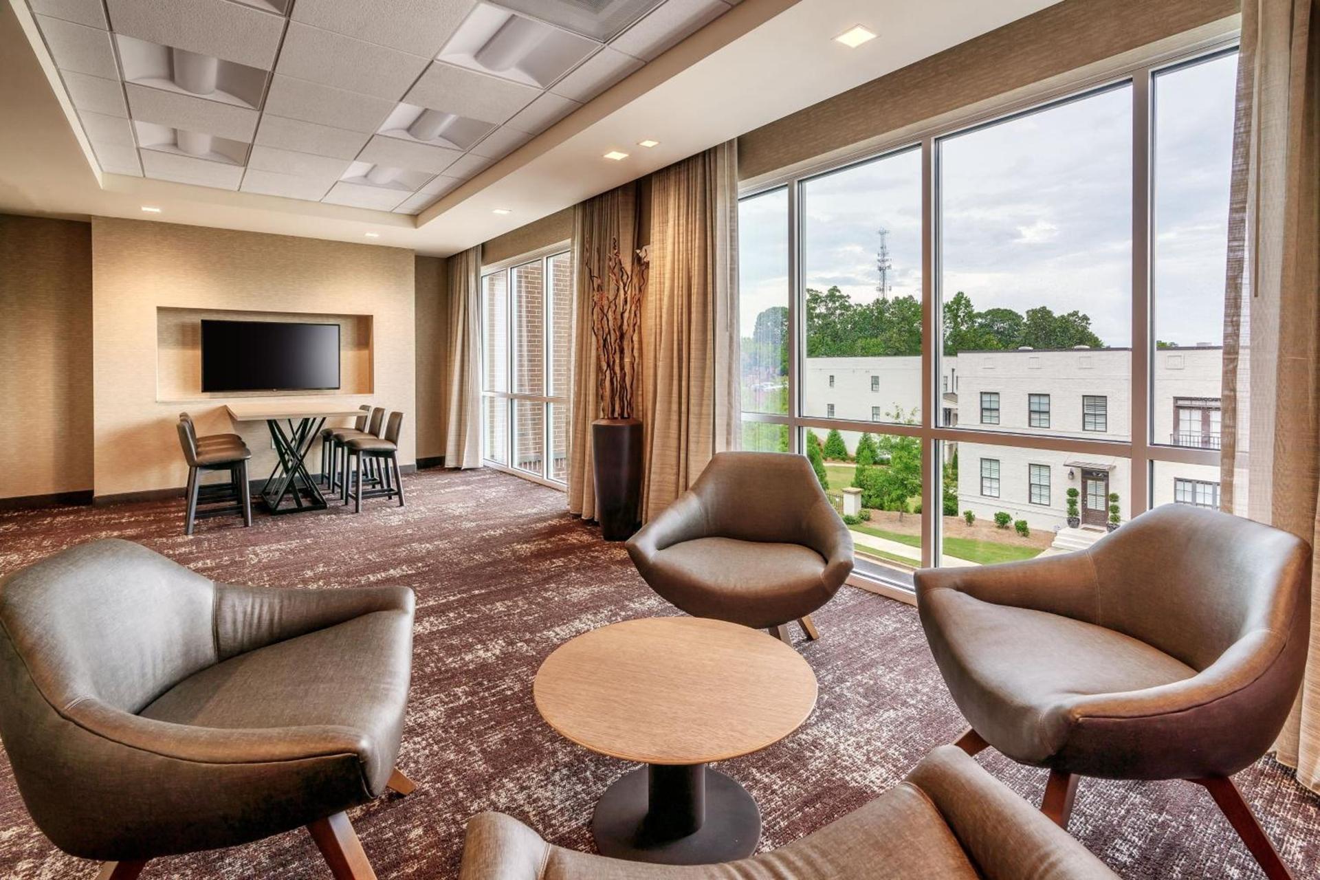 Courtyard by Marriott Atlanta Duluth Downtown photo 42