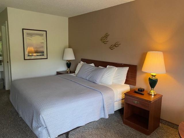 Eagle Motel photo 6