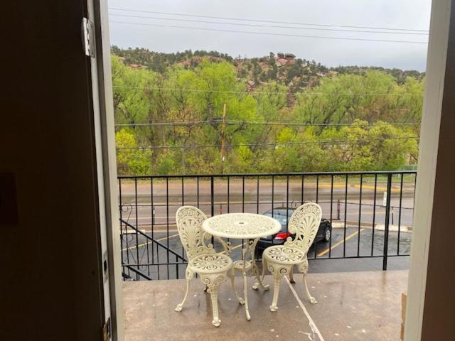 Eagle Motel photo 2