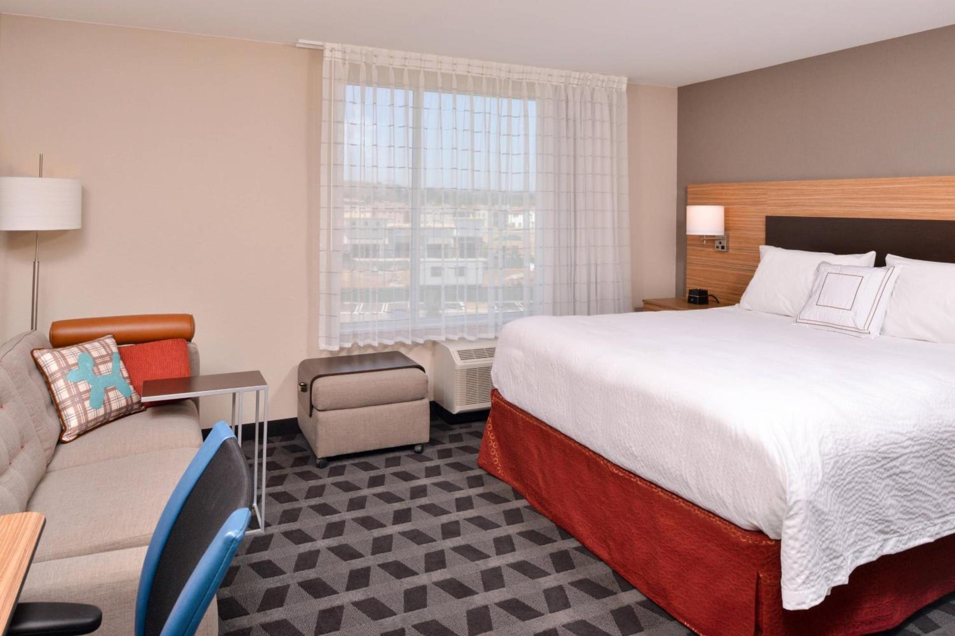 TownePlace Suites by Marriott Ontario Chino Hills photo 11