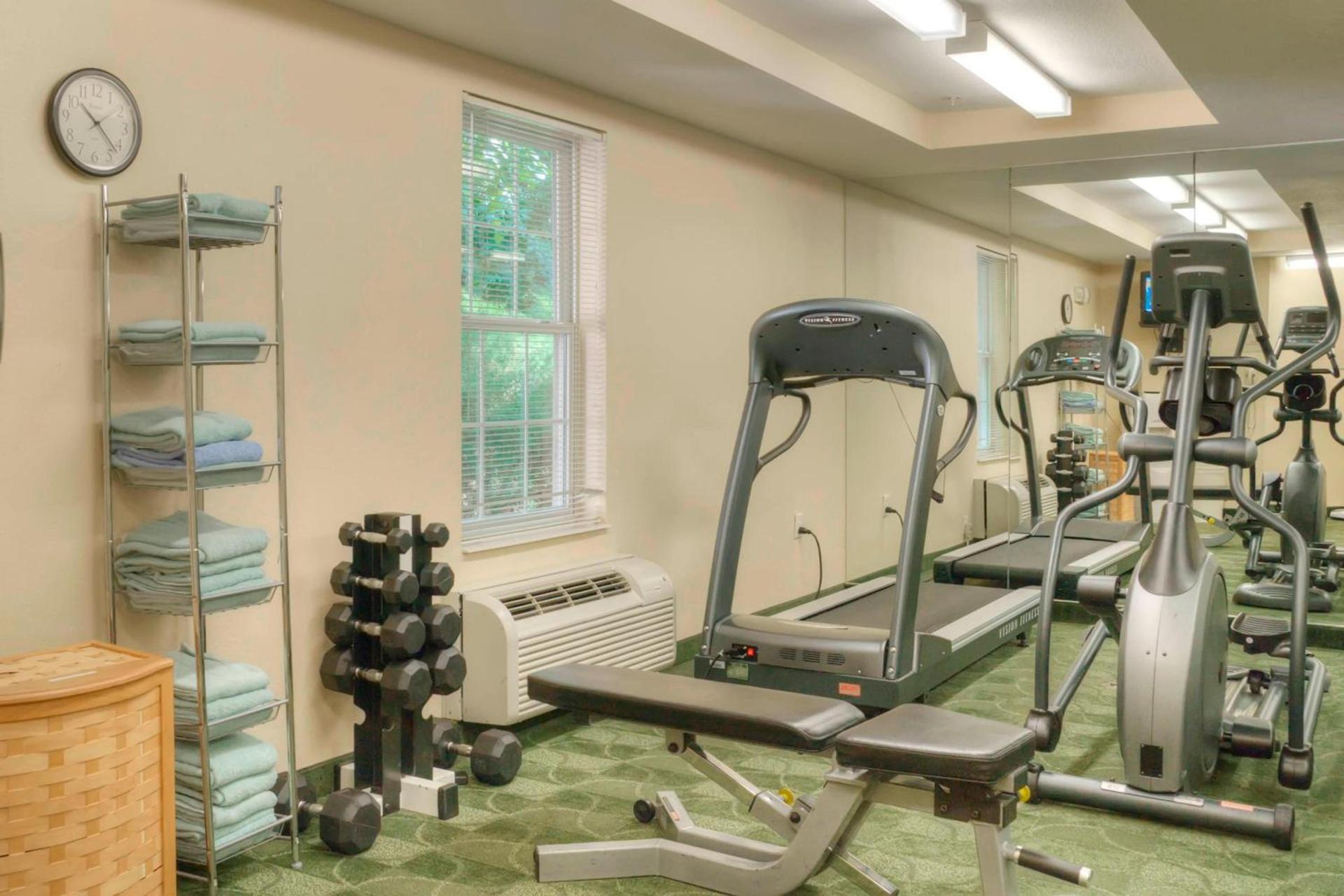 TownePlace Suites Raleigh Cary/Weston Parkway photo 8