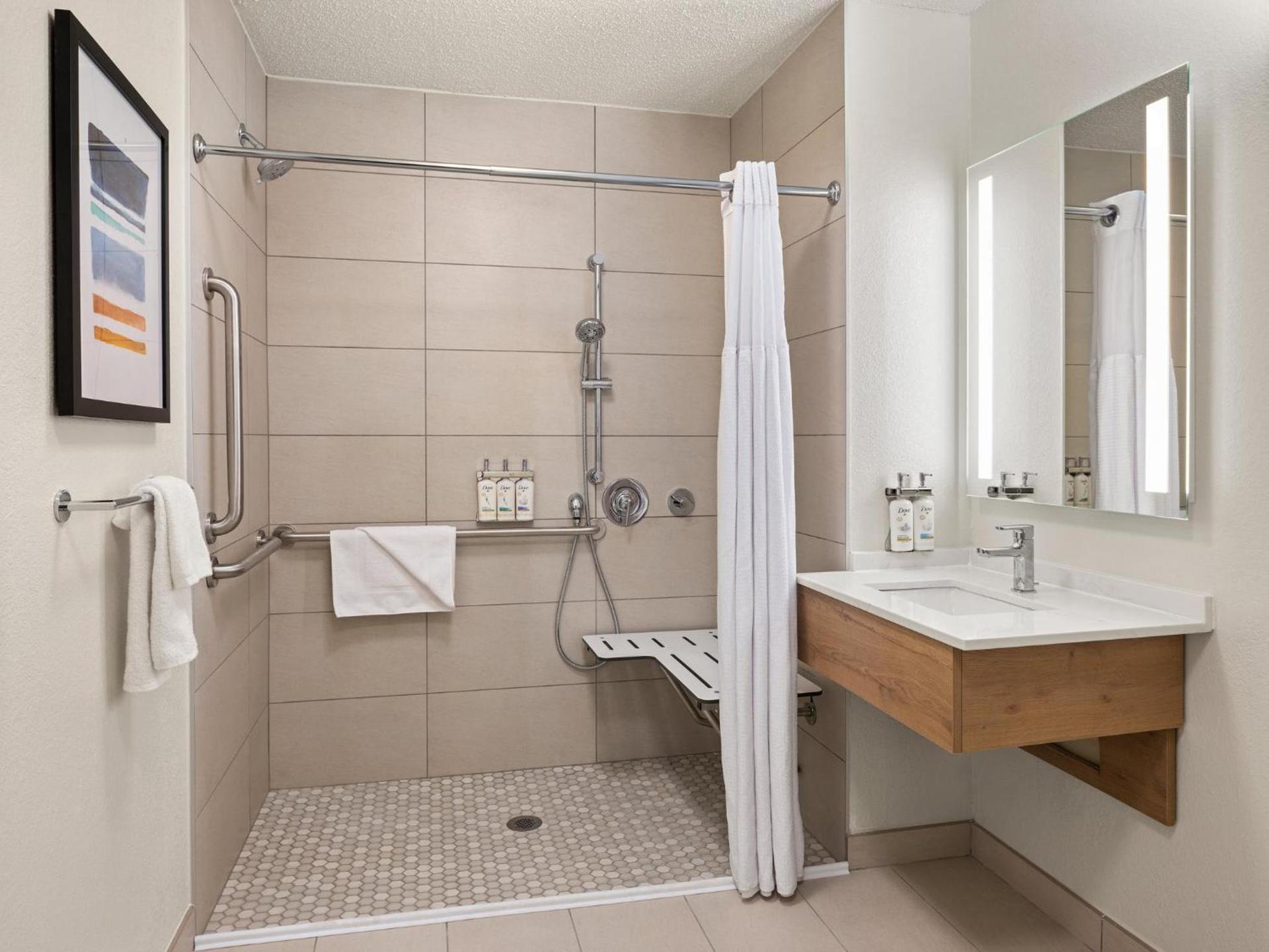 Staybridge Suites Minneapolis-Maple Grove by IHG photo 62