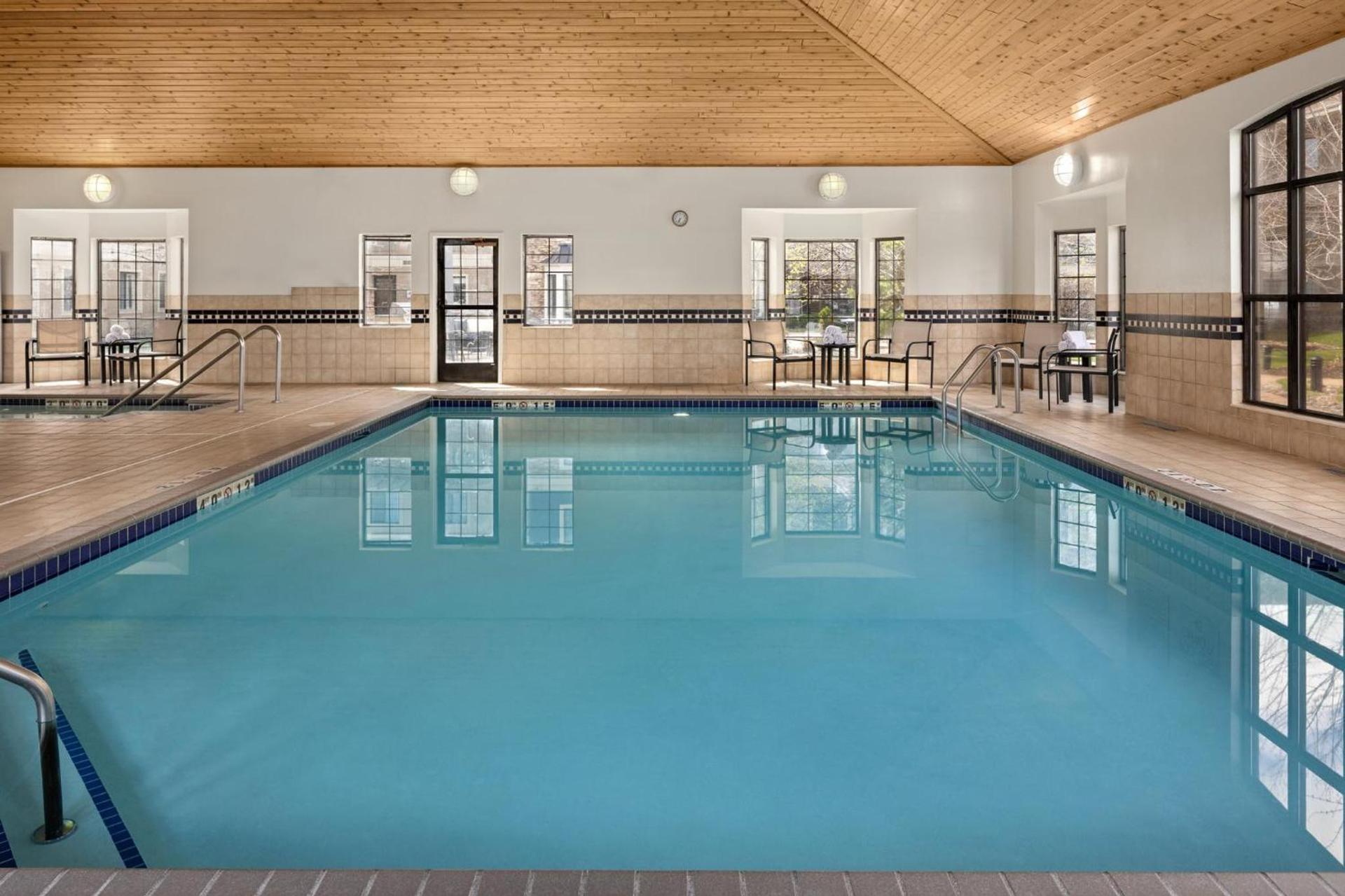 Staybridge Suites Minneapolis-Maple Grove by IHG photo 4