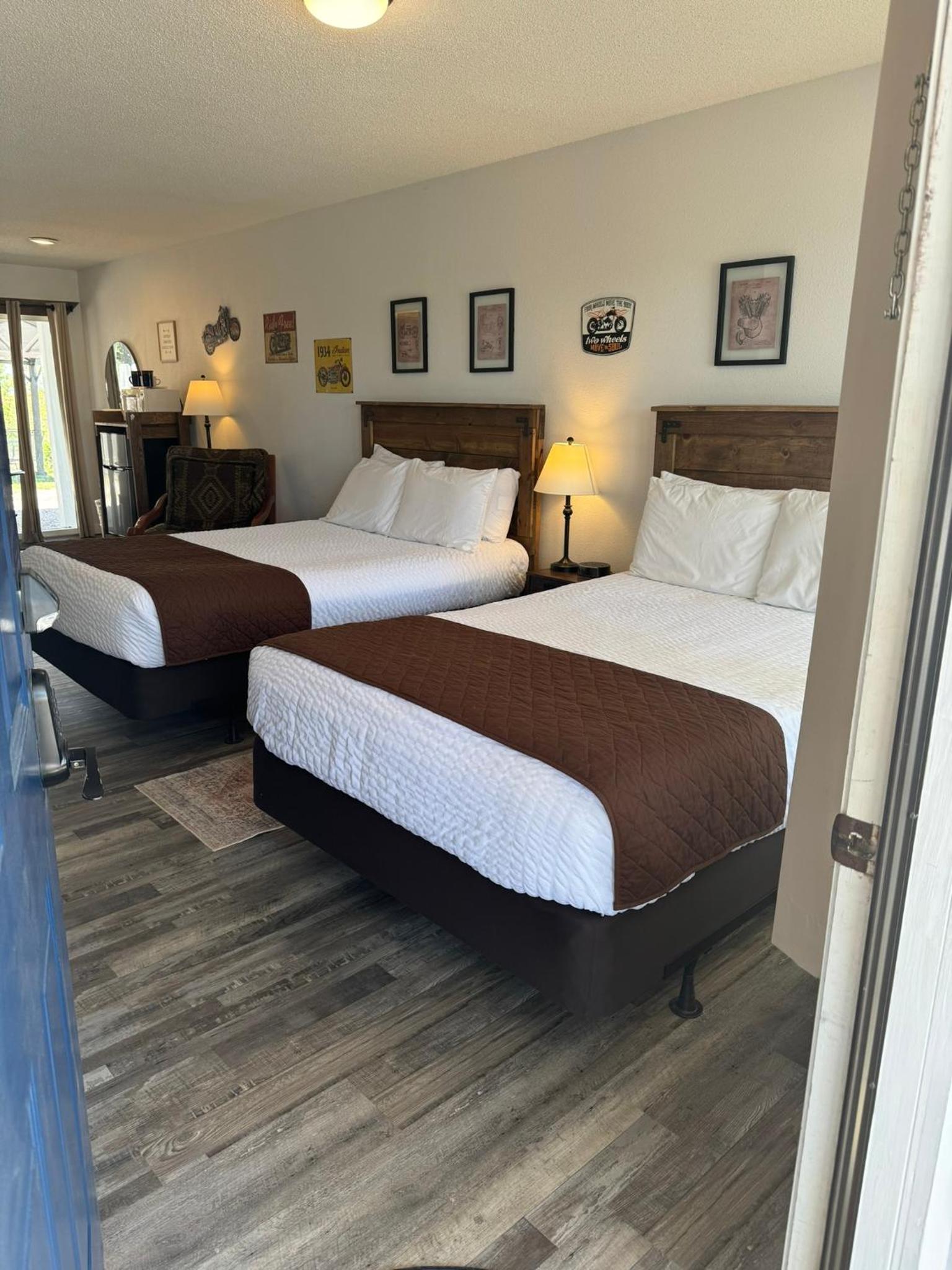 Mountain View Guest Motel photo 51