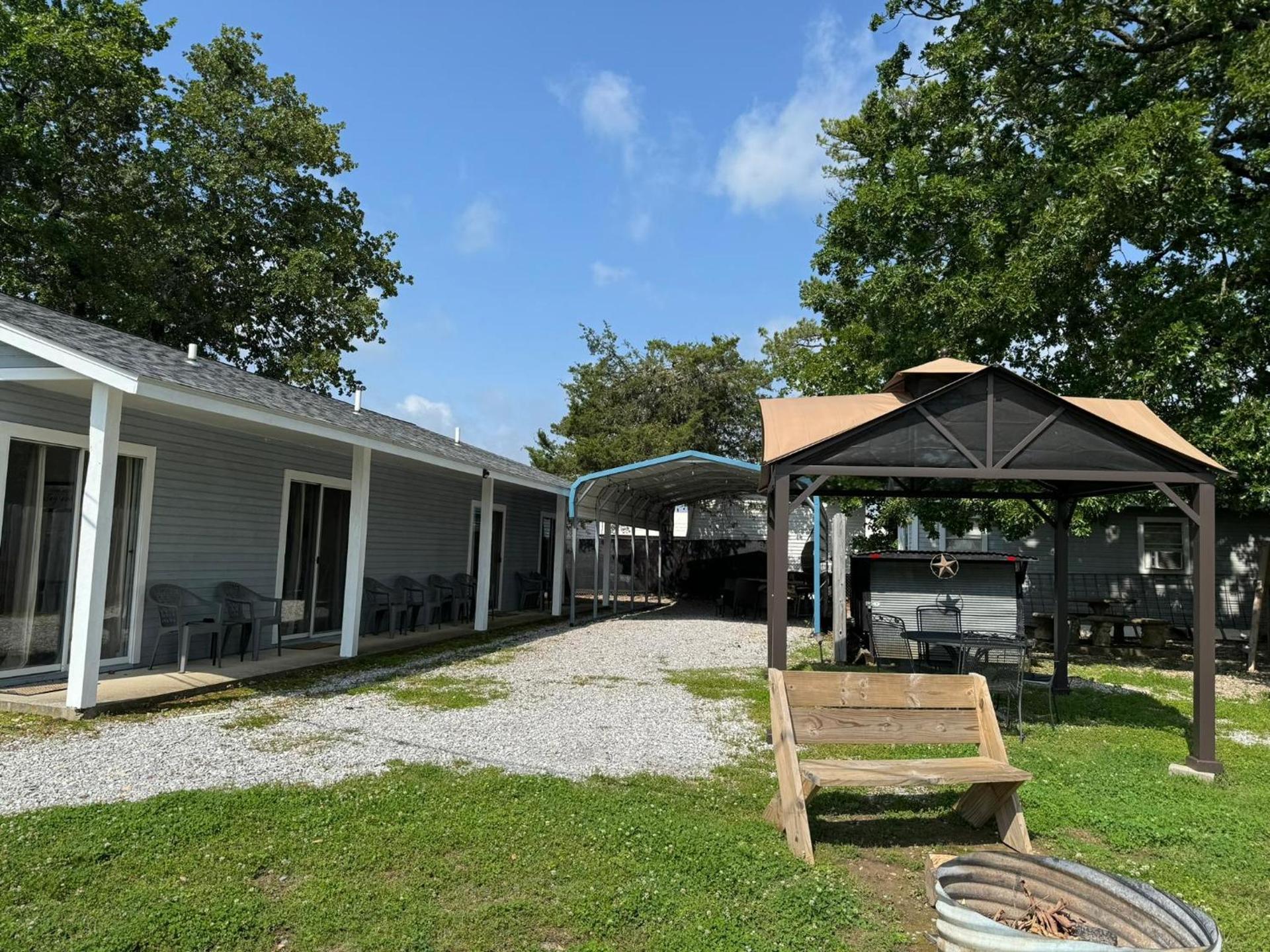 Mountain View Guest Motel photo 55