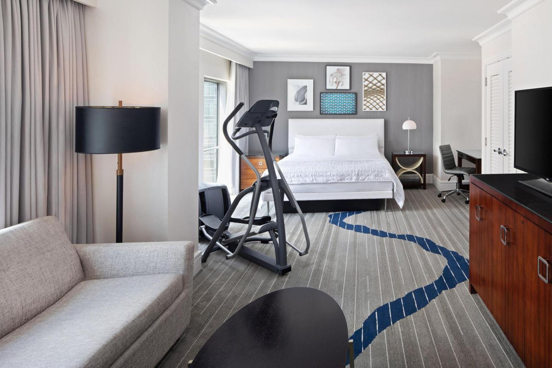 Le Meridien Arlington photo 26