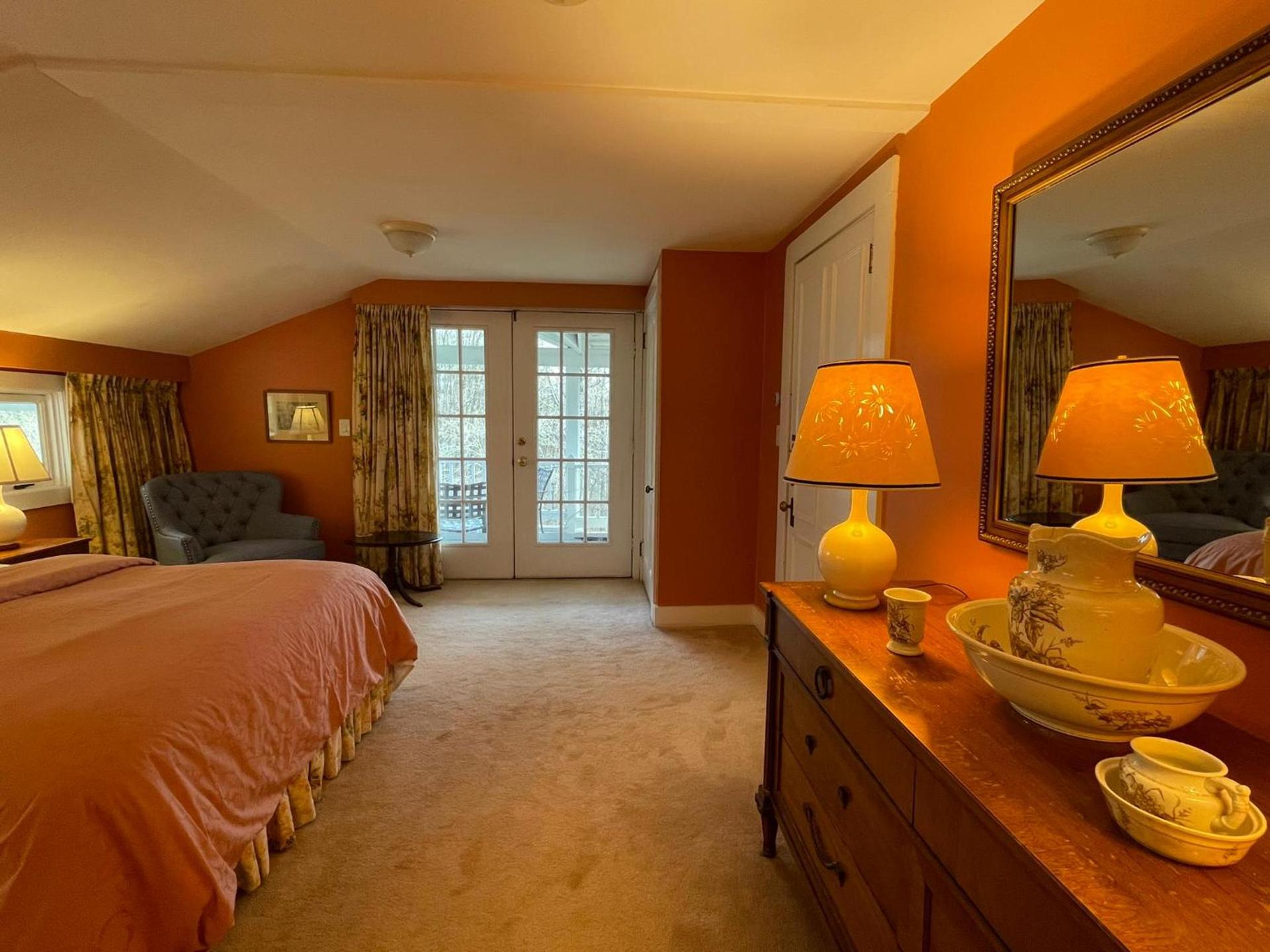 Deerhill Inn photo 39