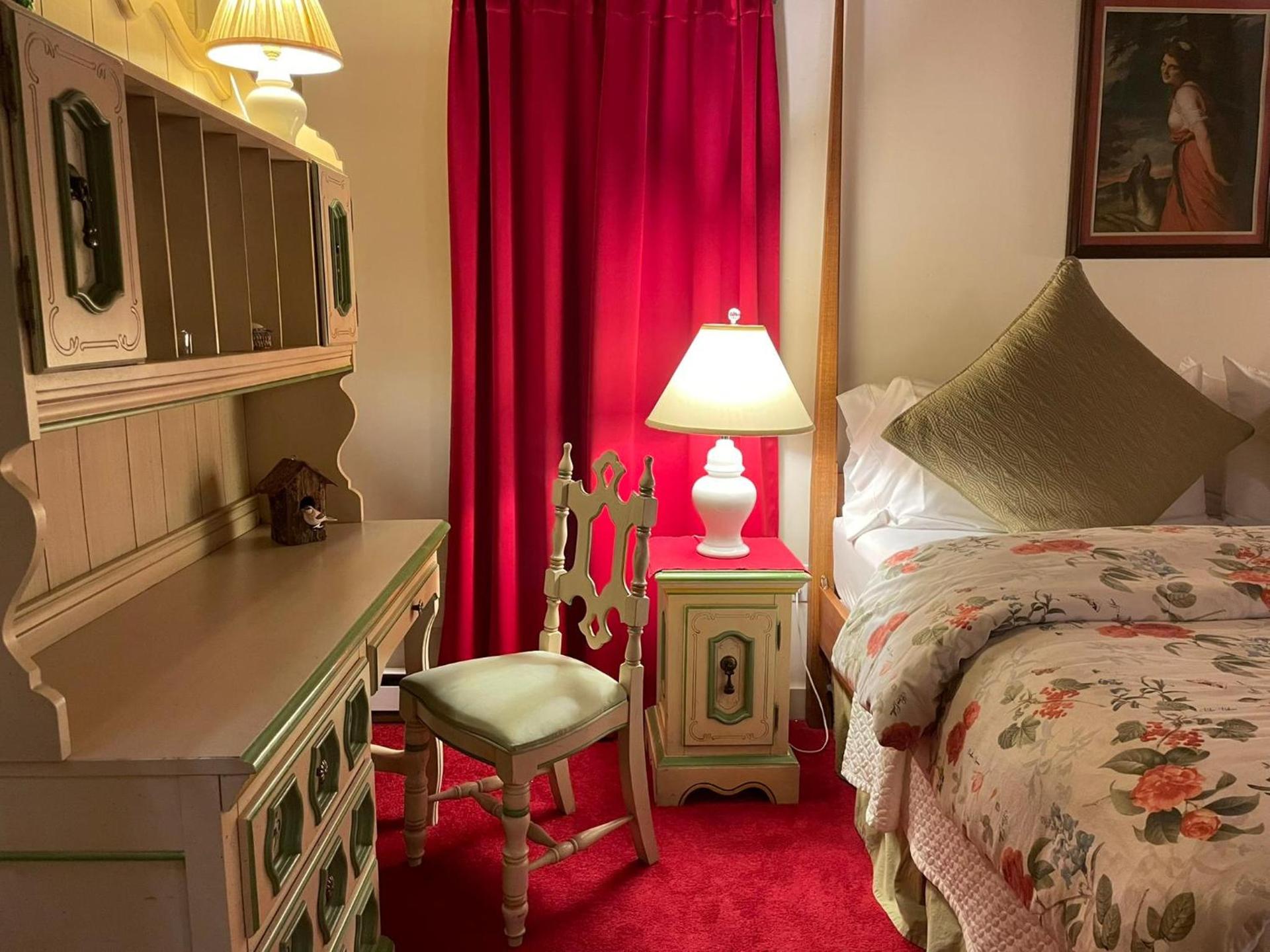 Deerhill Inn photo 55