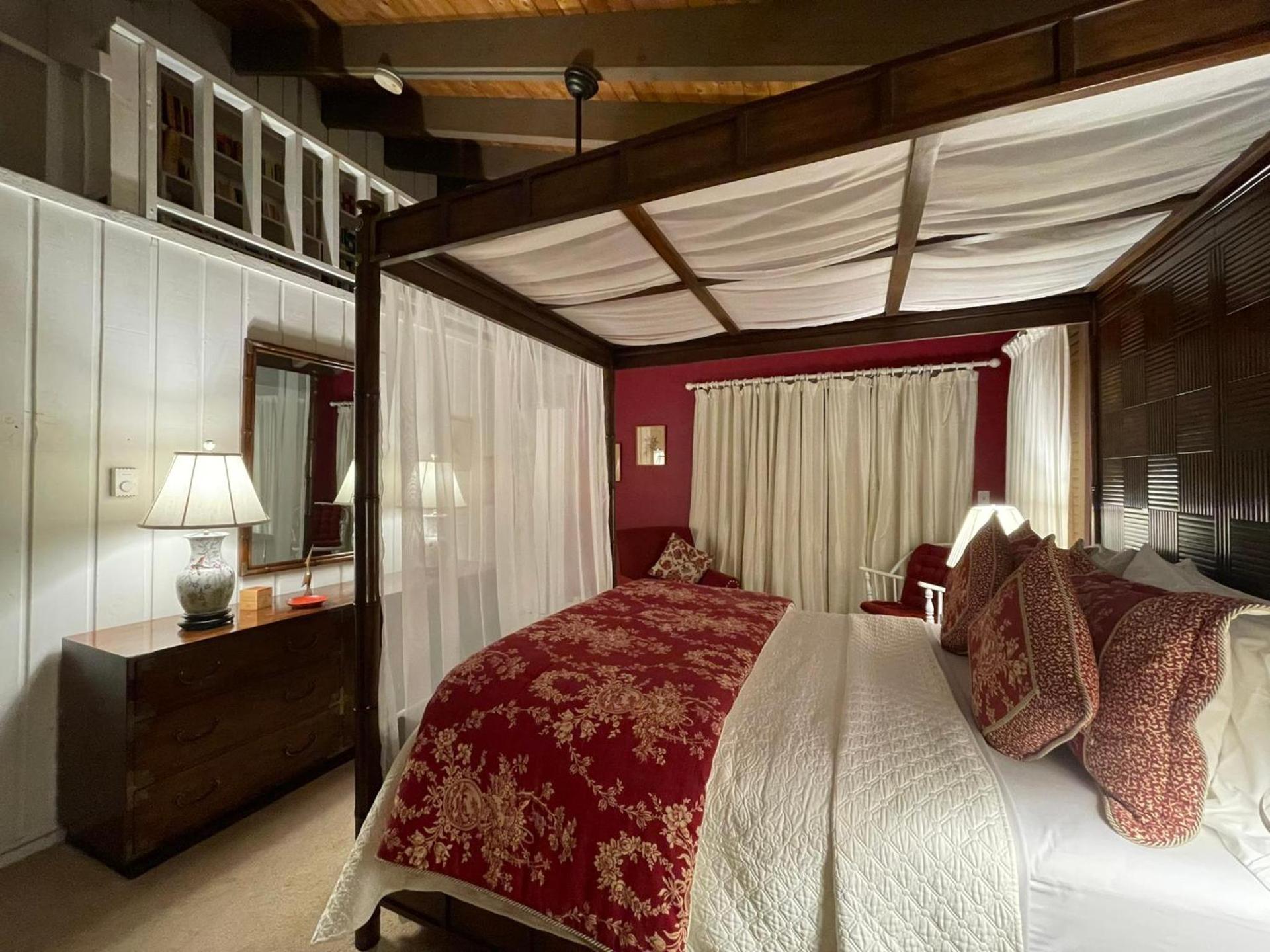 Deerhill Inn photo 58