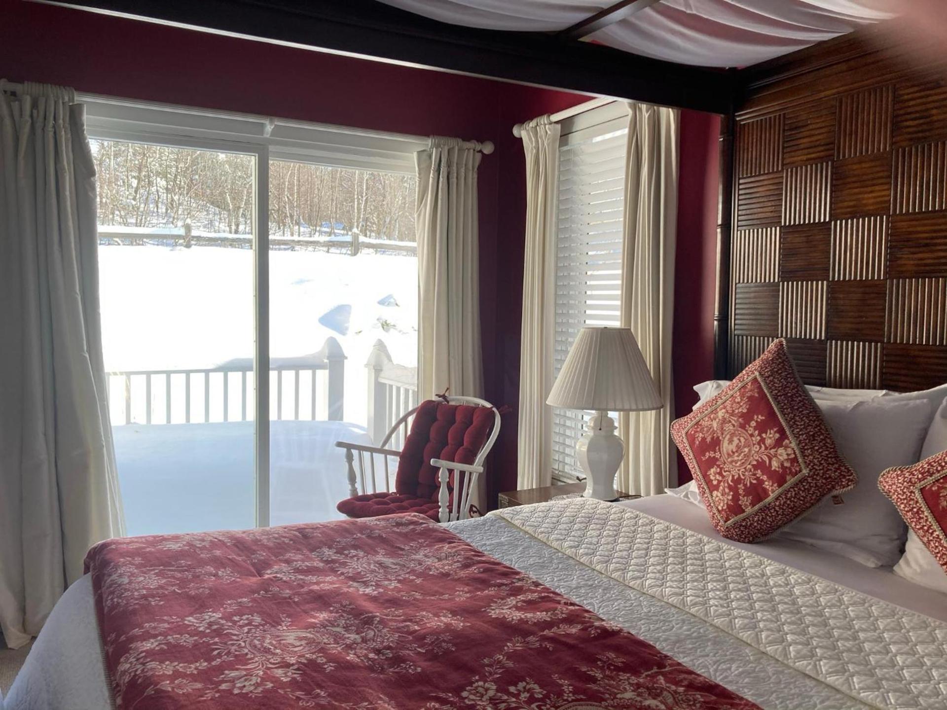 Deerhill Inn photo 60