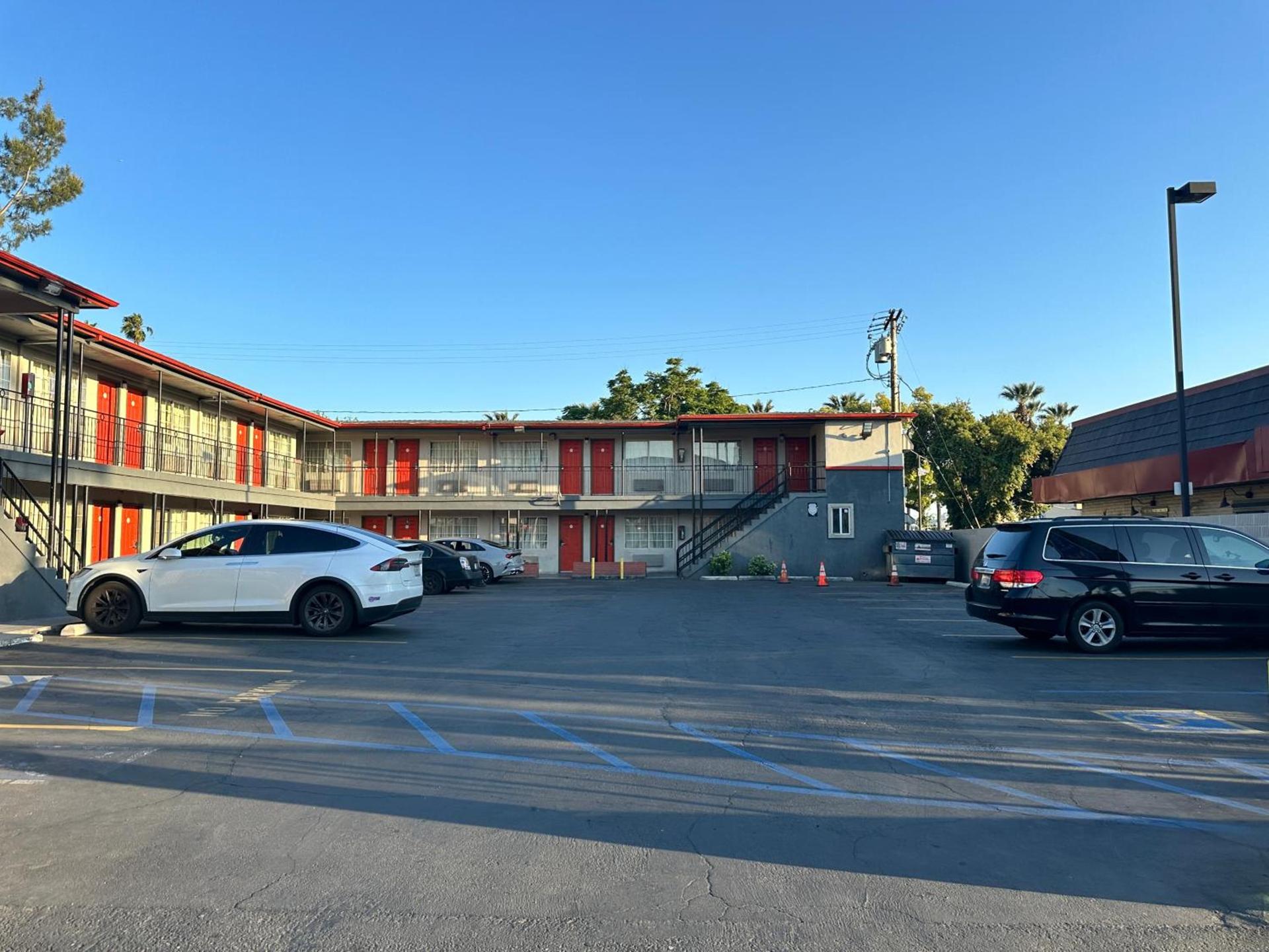 Heritage Inn photo 12
