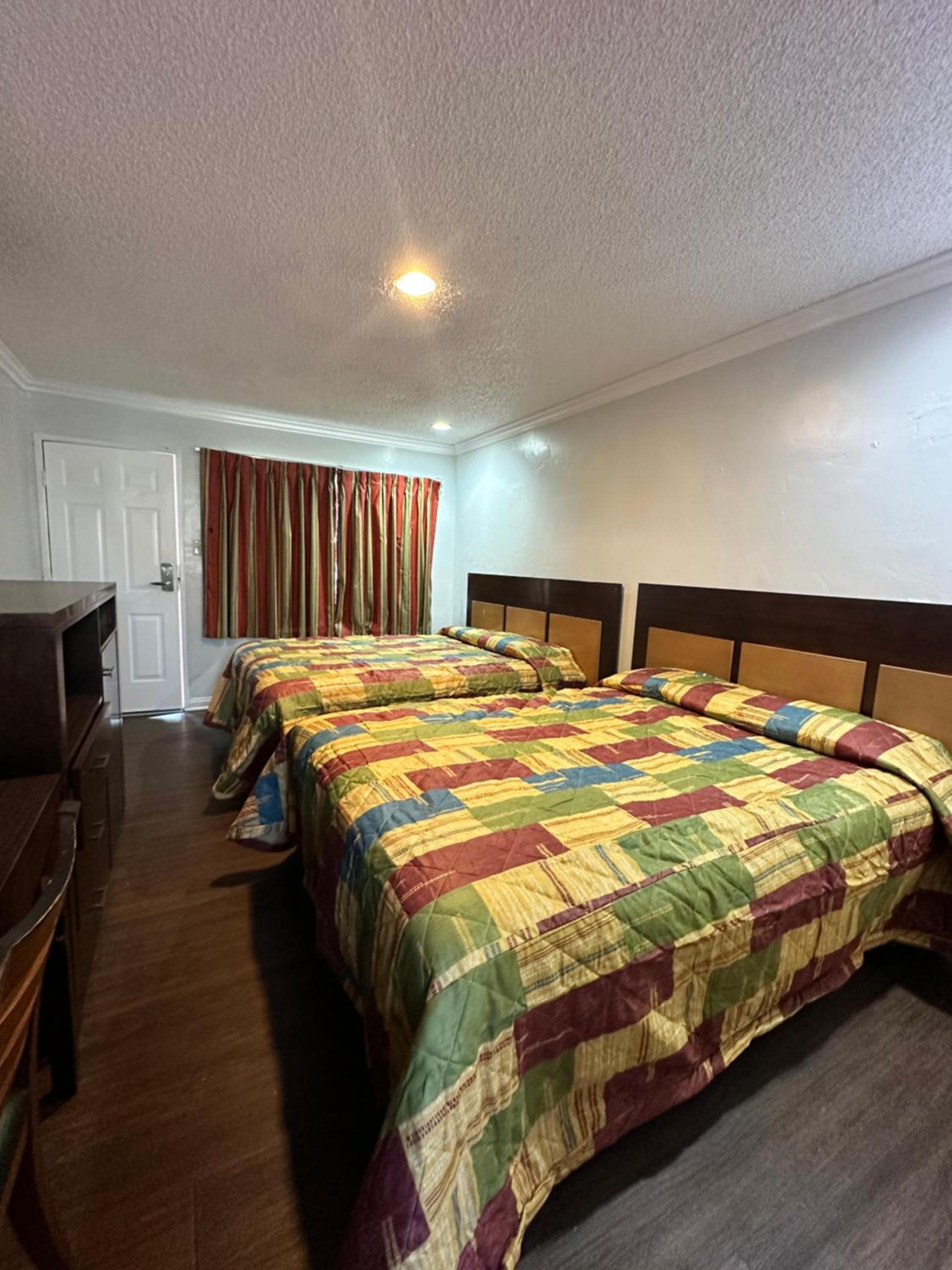 Heritage Inn photo 21