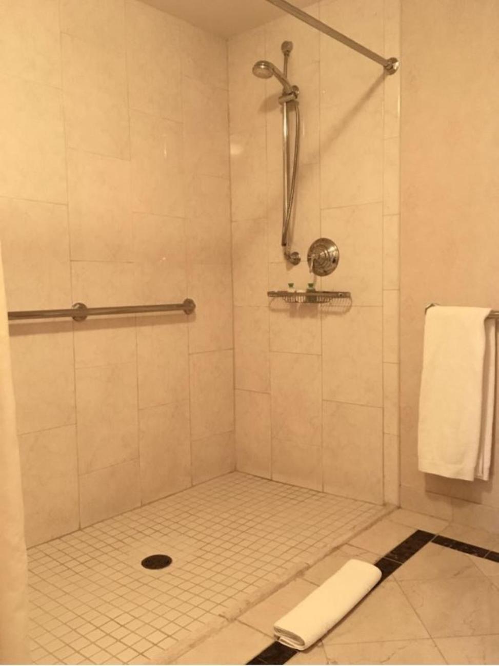 Delamar Greenwich Harbor photo 34
