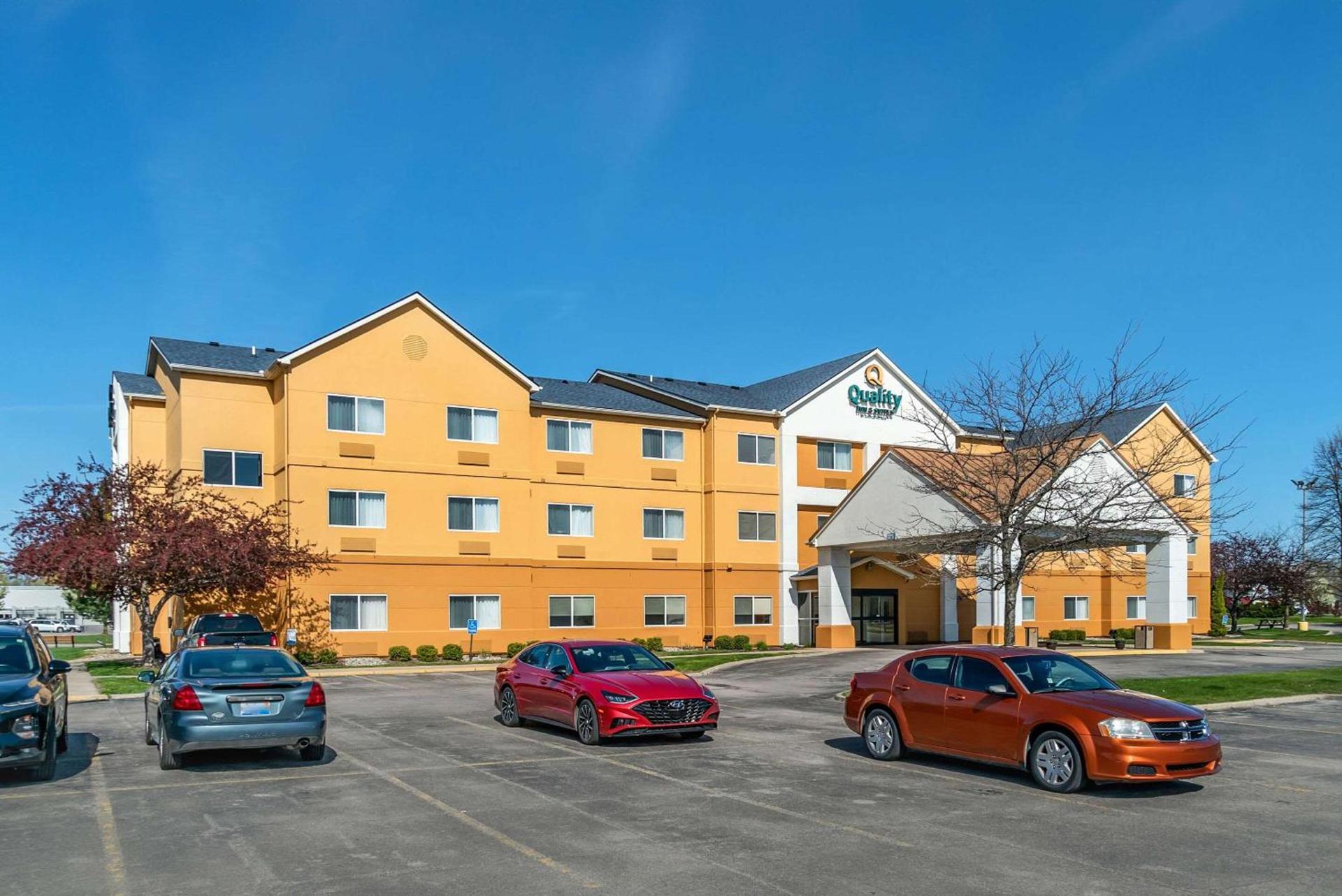 Quality Inn & Suites photo 28