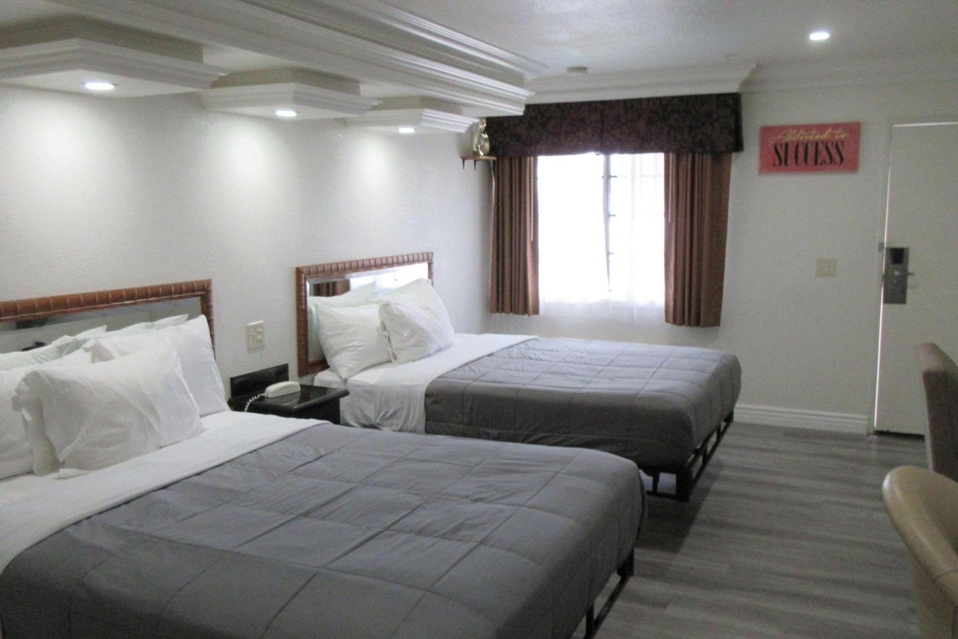 Rodeway Inn Santa Ana - Garden Grove photo 6