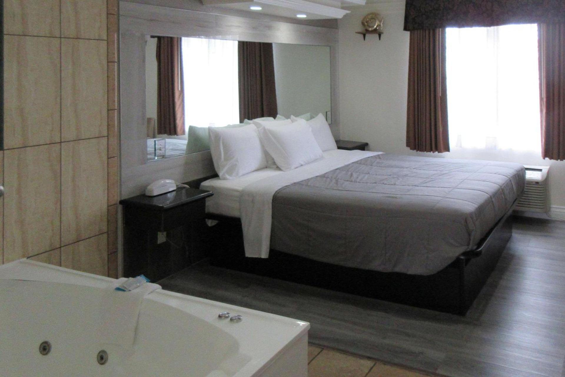 Rodeway Inn Santa Ana - Garden Grove photo 20