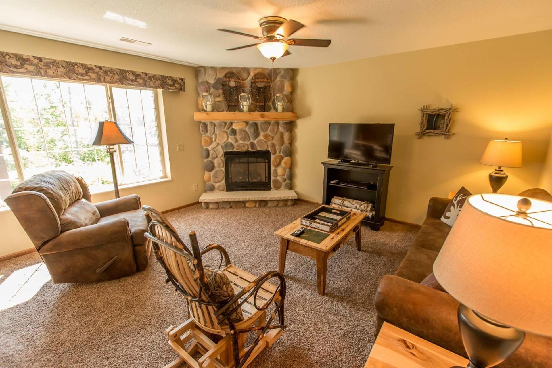 Wild Eagle Lodge photo 53