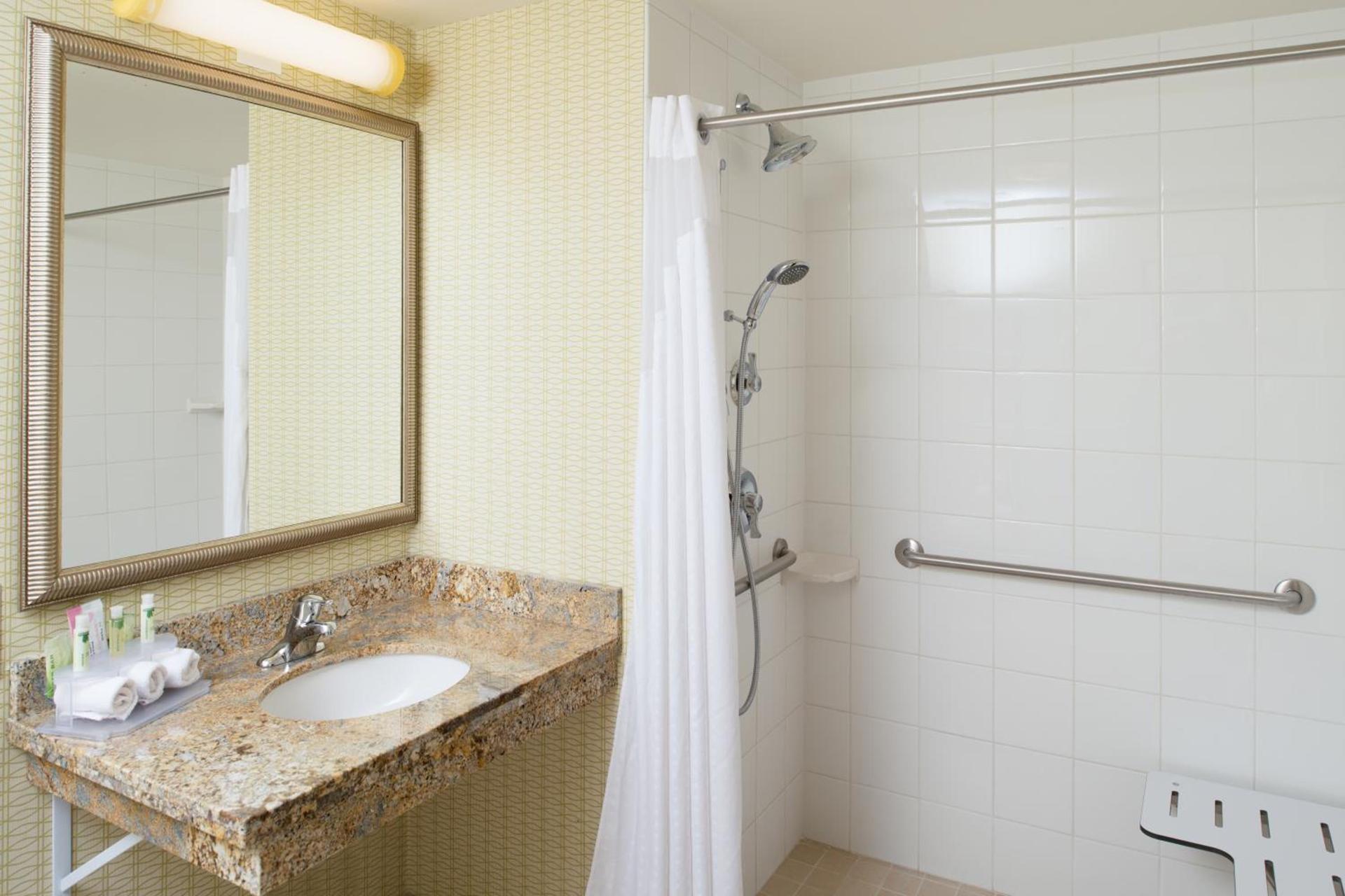Glacier Peaks Hotel photo 34