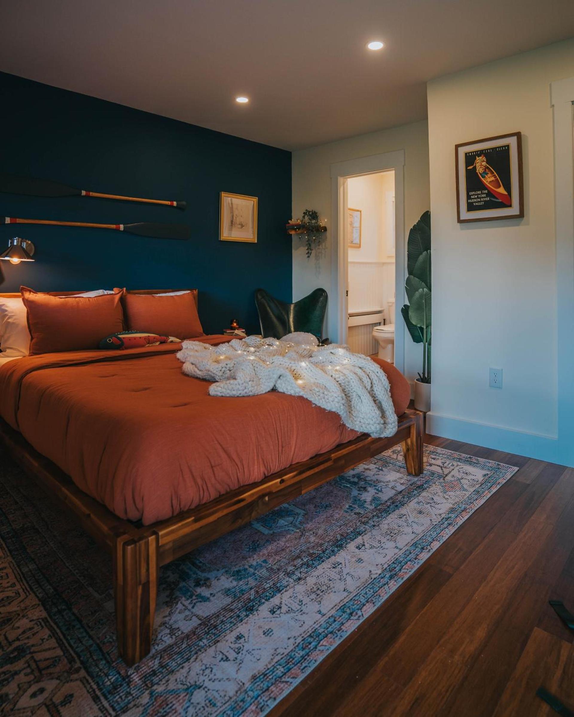 The Willow, Catskill photo 13