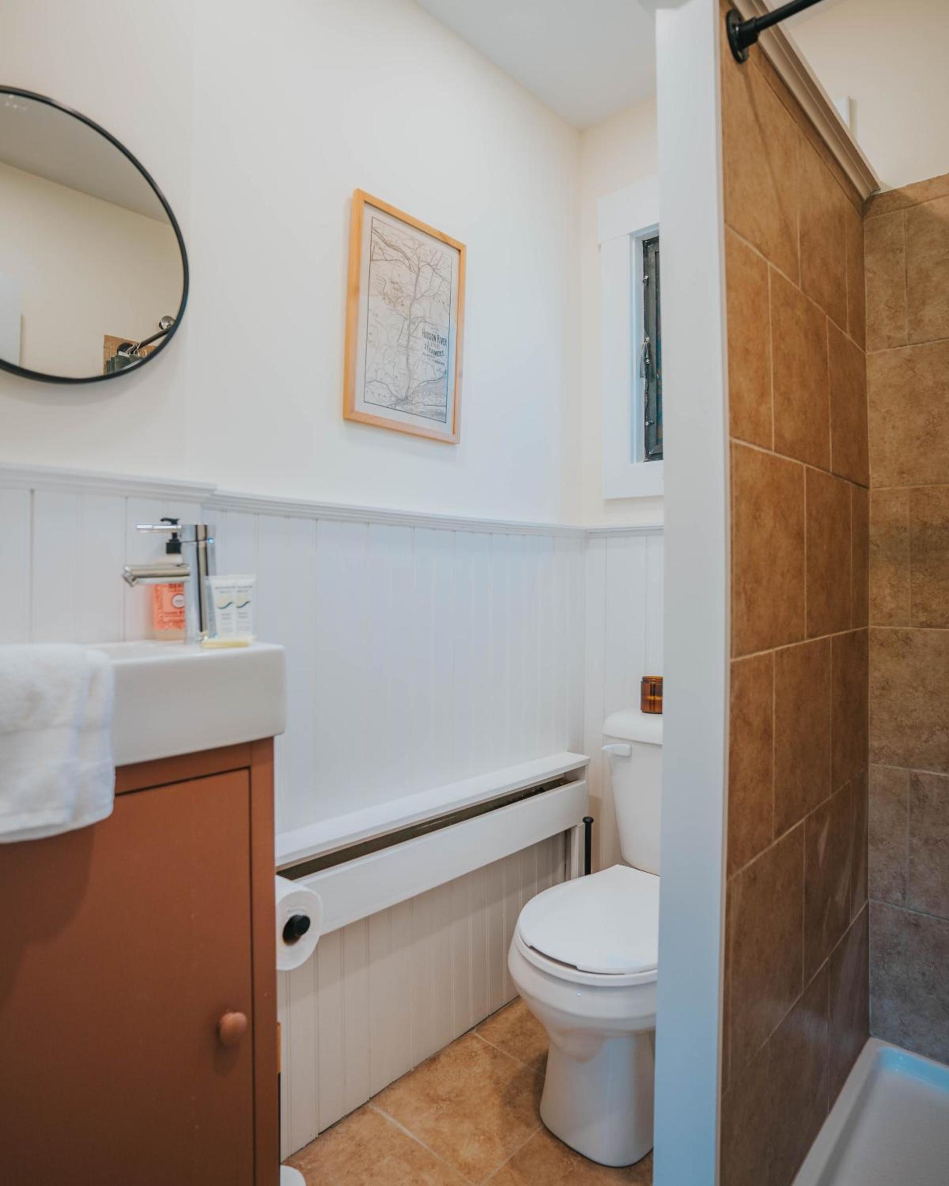 The Willow, Catskill photo 26