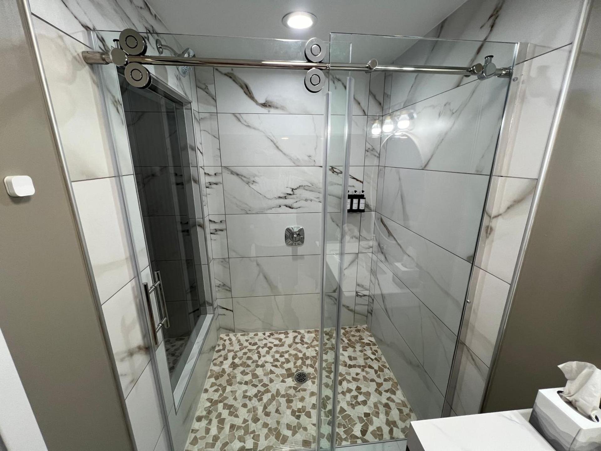 Lighthouse Suites photo 17