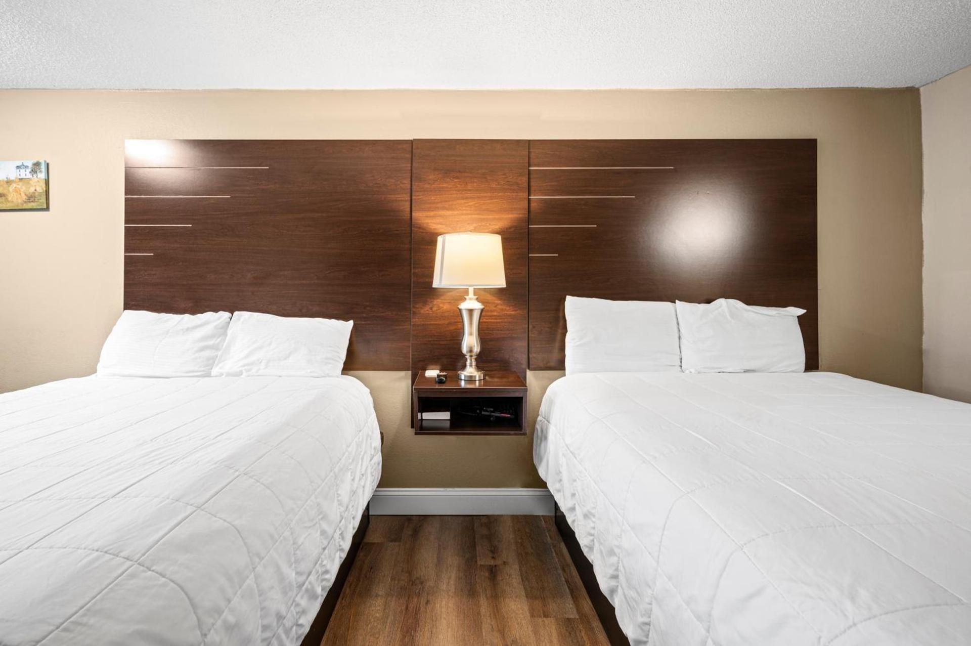 Country Town N' Suites photo 85