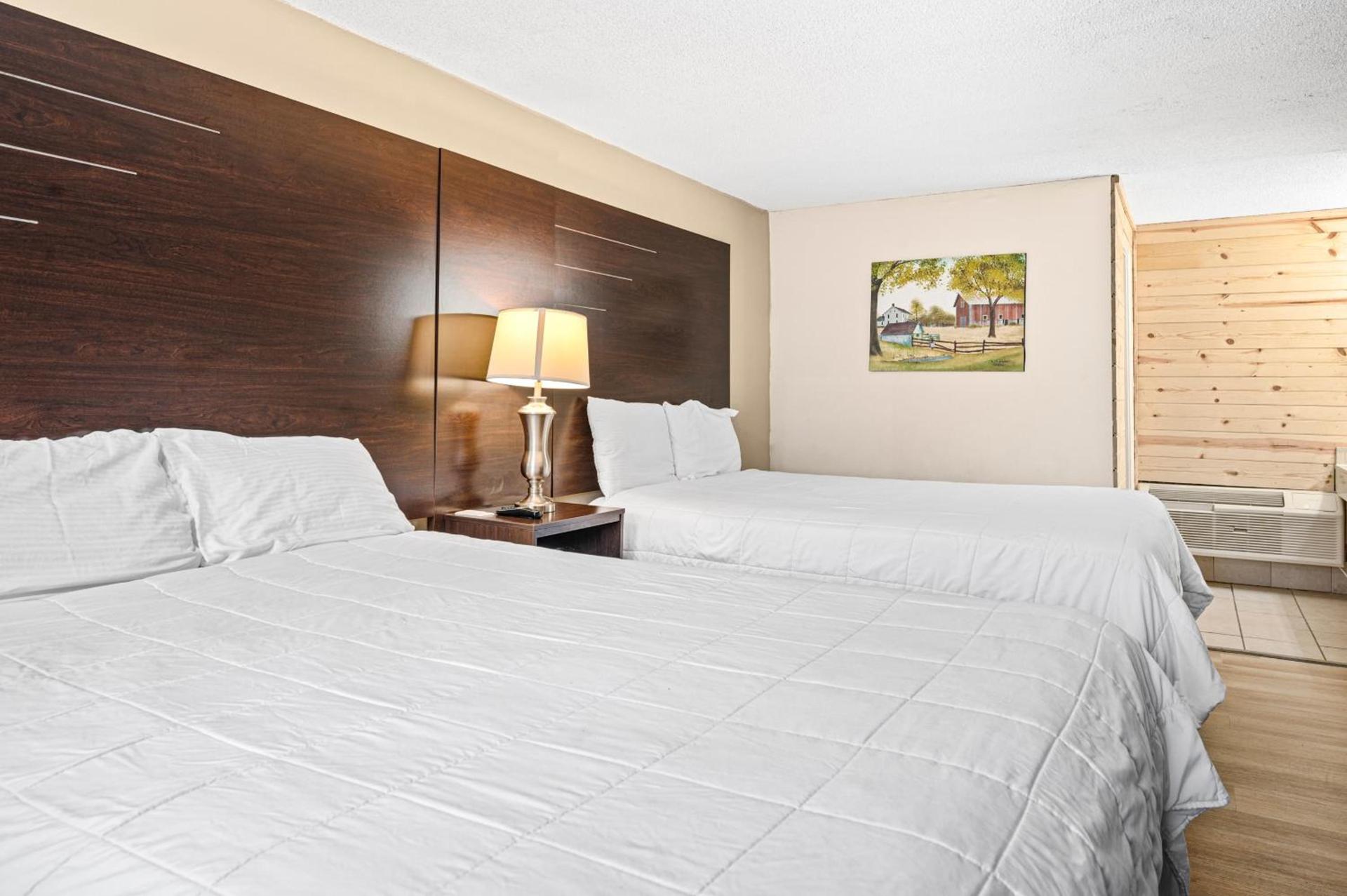 Country Town N' Suites photo 72