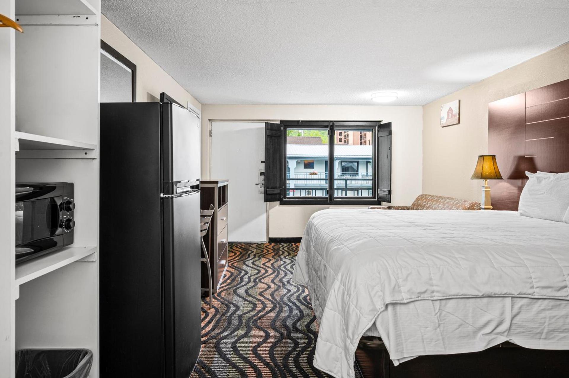 Country Town N' Suites photo 70