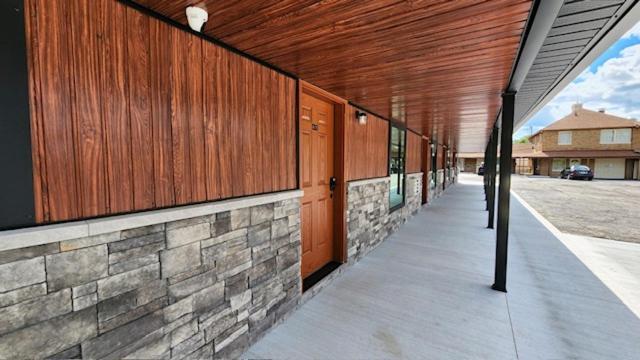 Benton Motel photo 56