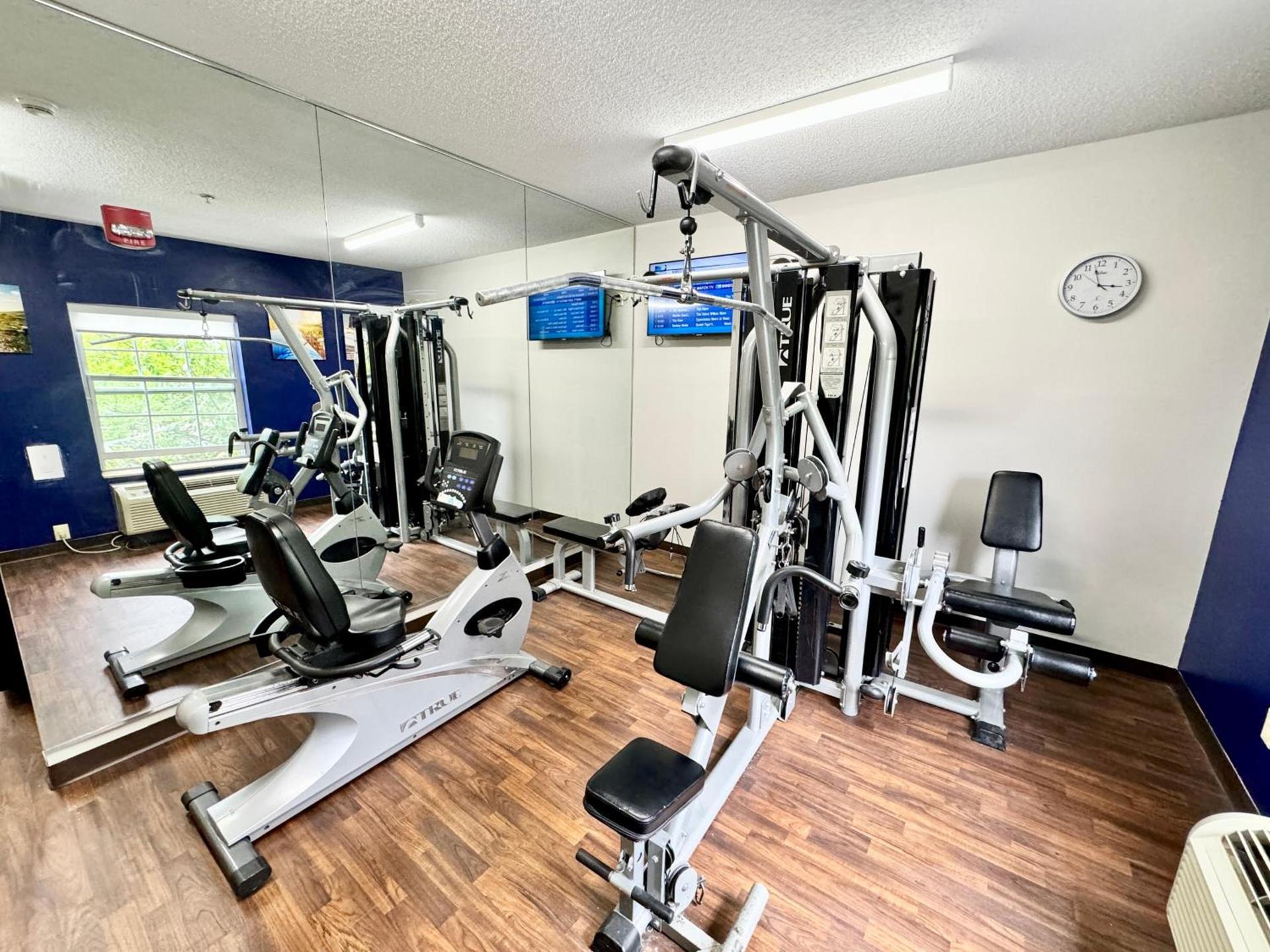 Comfort Suites East Brunswick - South River photo 65