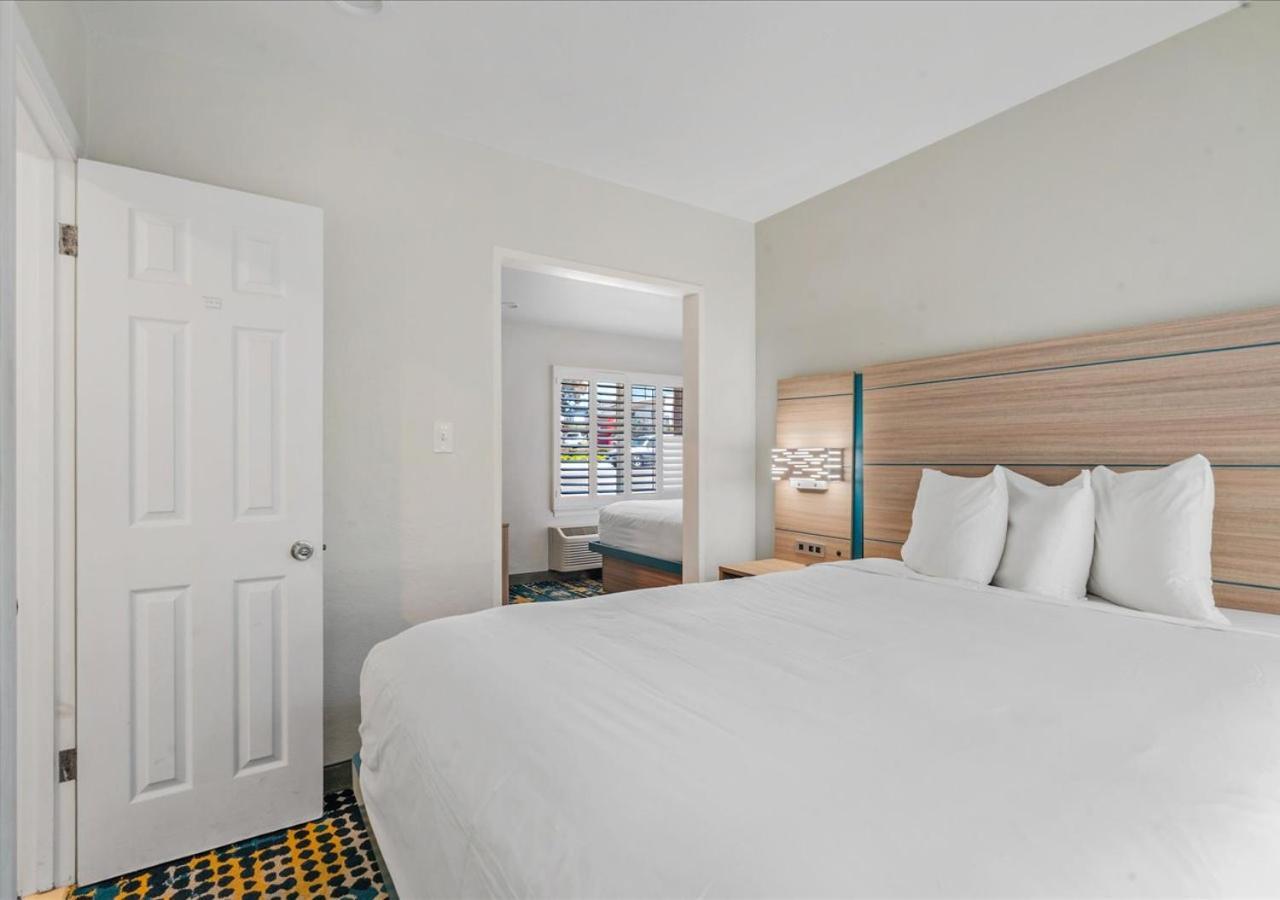 Pacific Shores Inn - Morro Bay photo 62