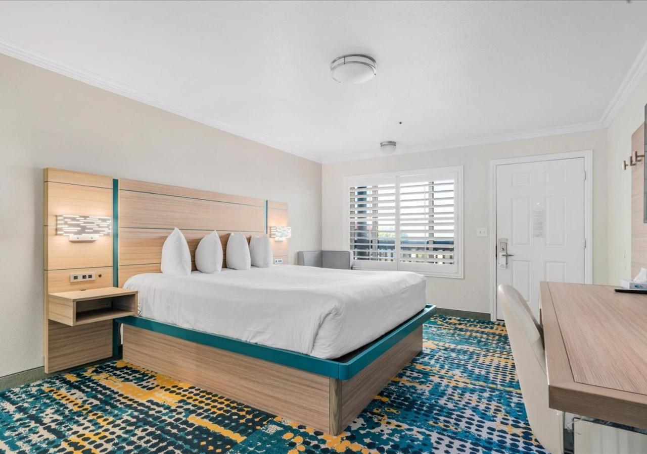 Pacific Shores Inn - Morro Bay photo 63