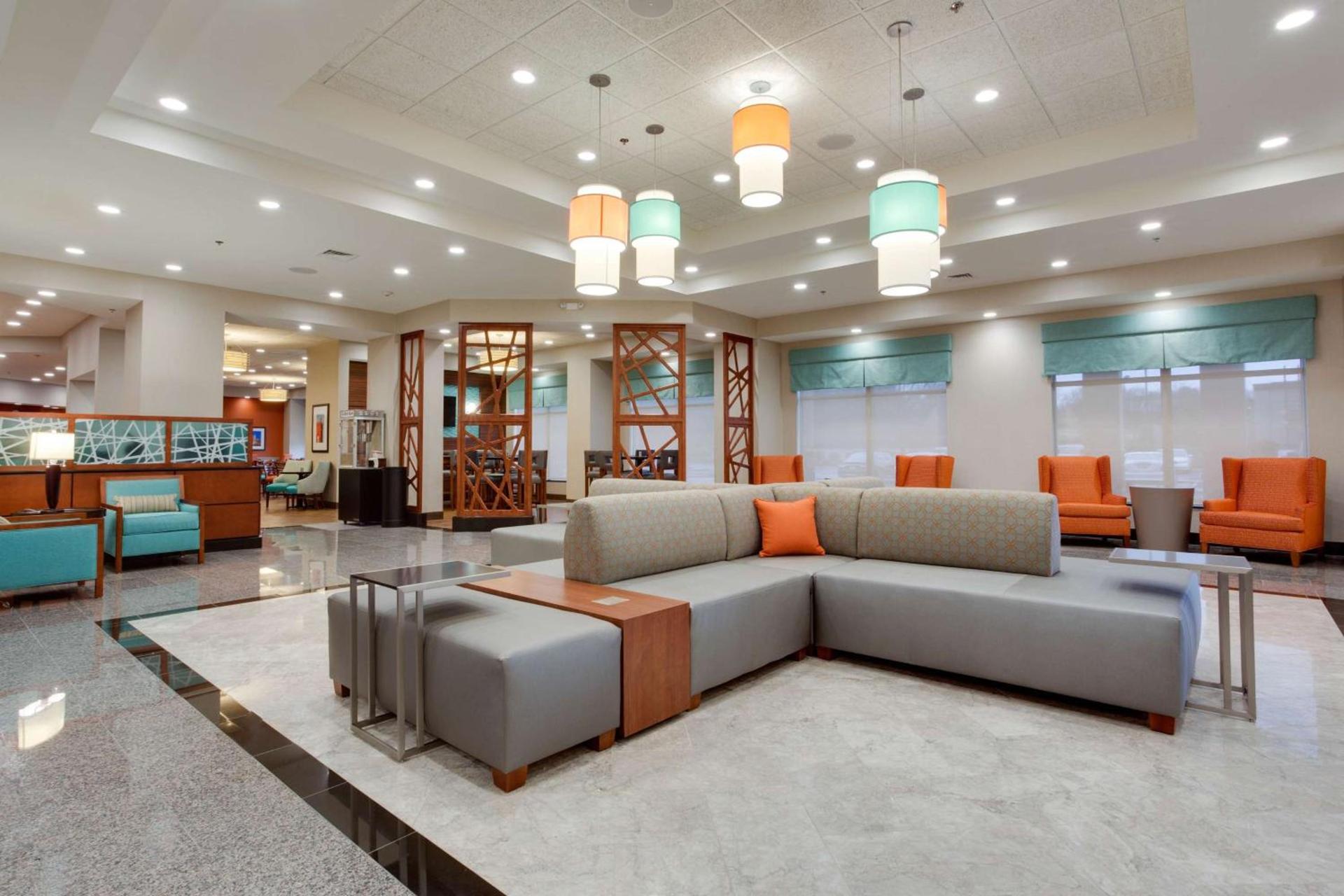 Drury Inn & Suites Charlotte Arrowood photo 4