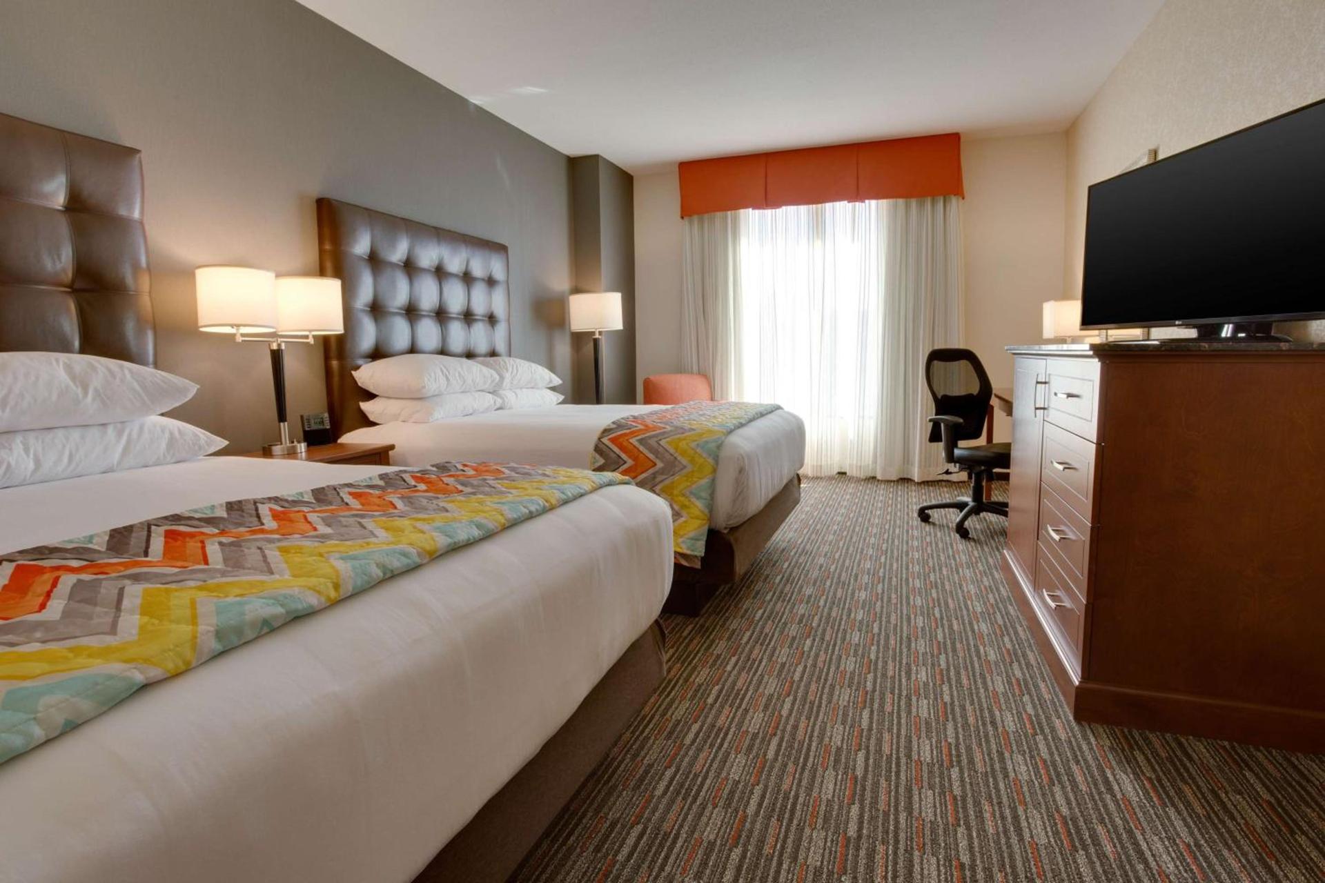Drury Inn & Suites Charlotte Arrowood photo 18