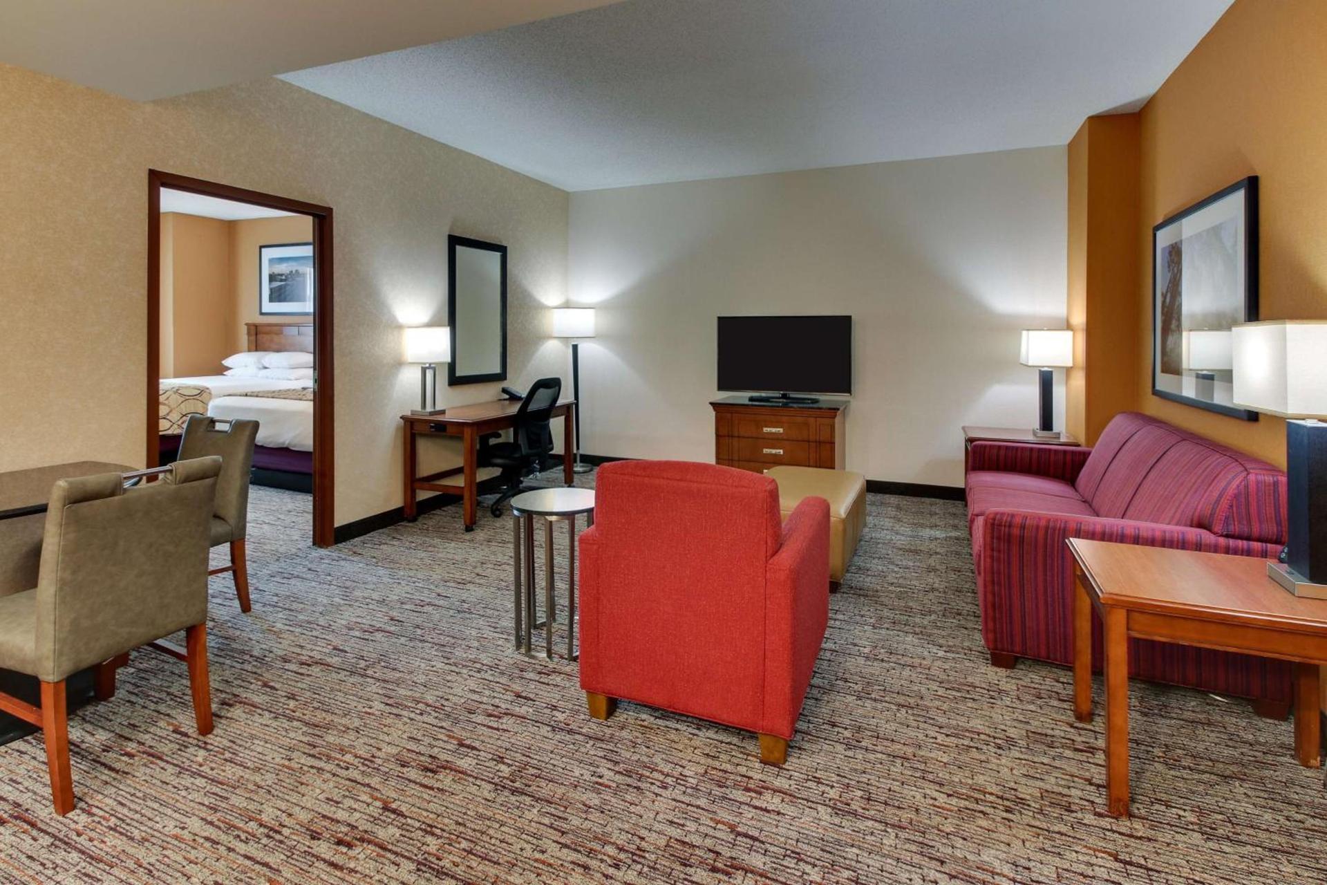 Drury Inn & Suites Meridian photo 47