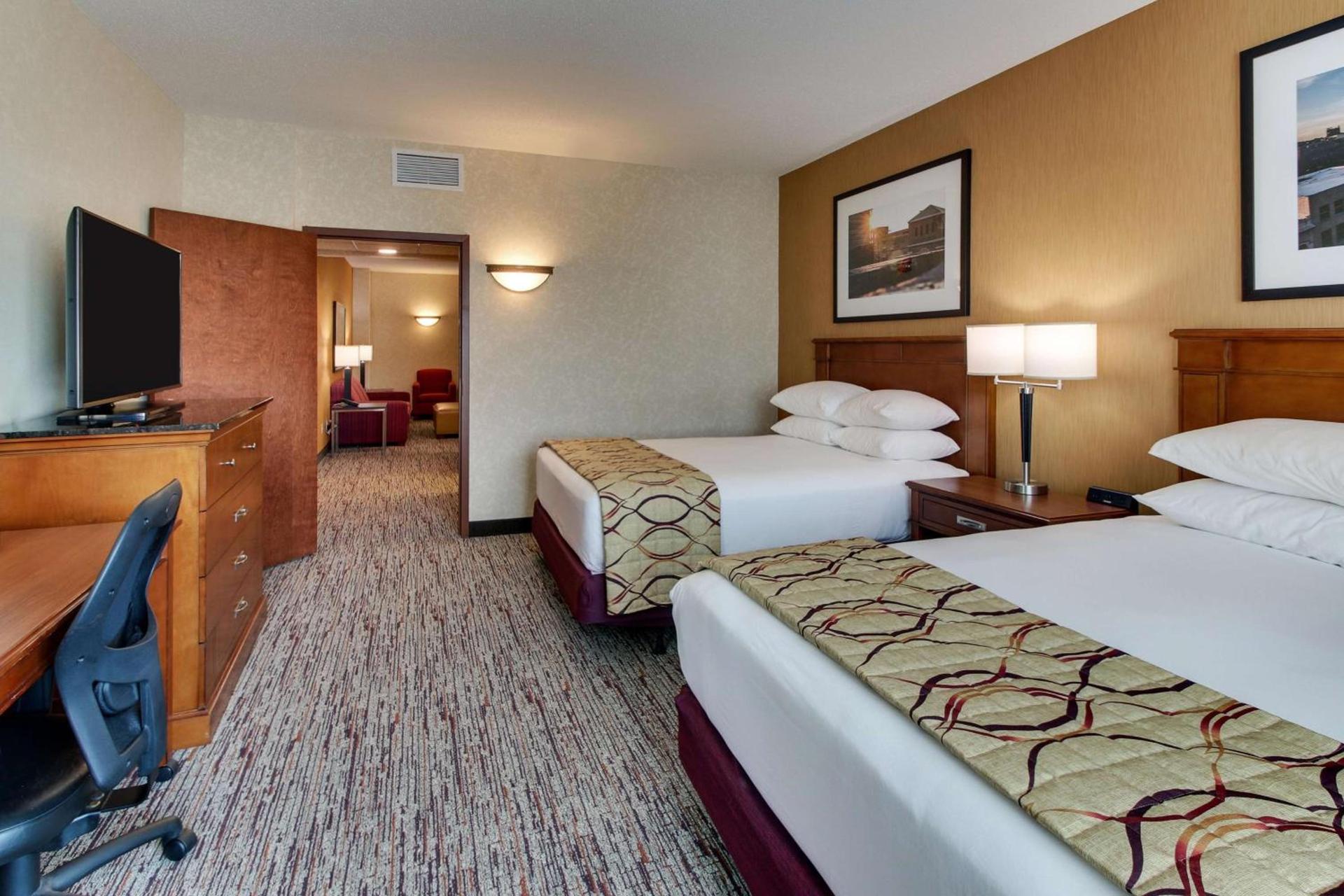 Drury Inn & Suites Meridian photo 46