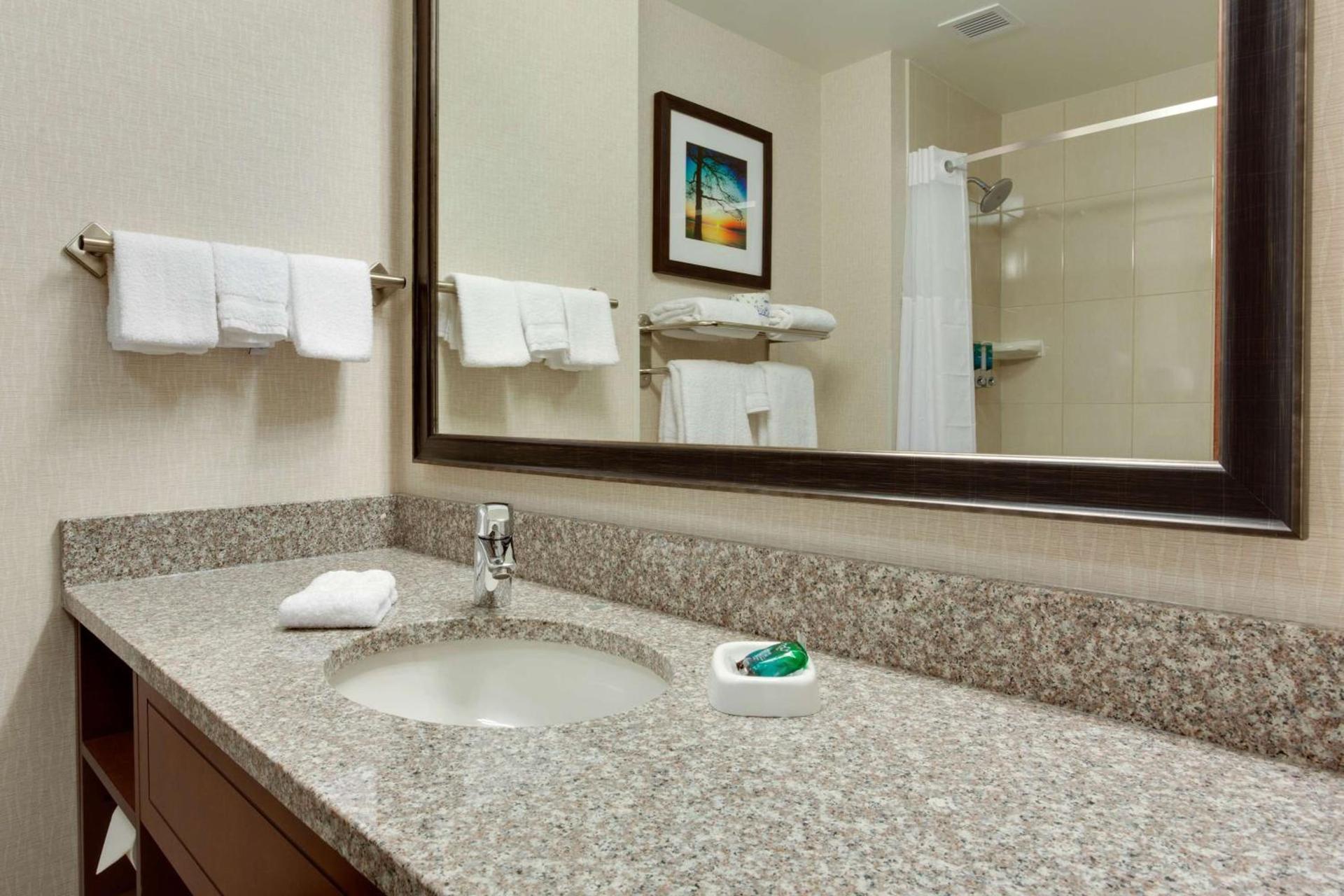 Drury Inn & Suites Charlotte Arrowood photo 20
