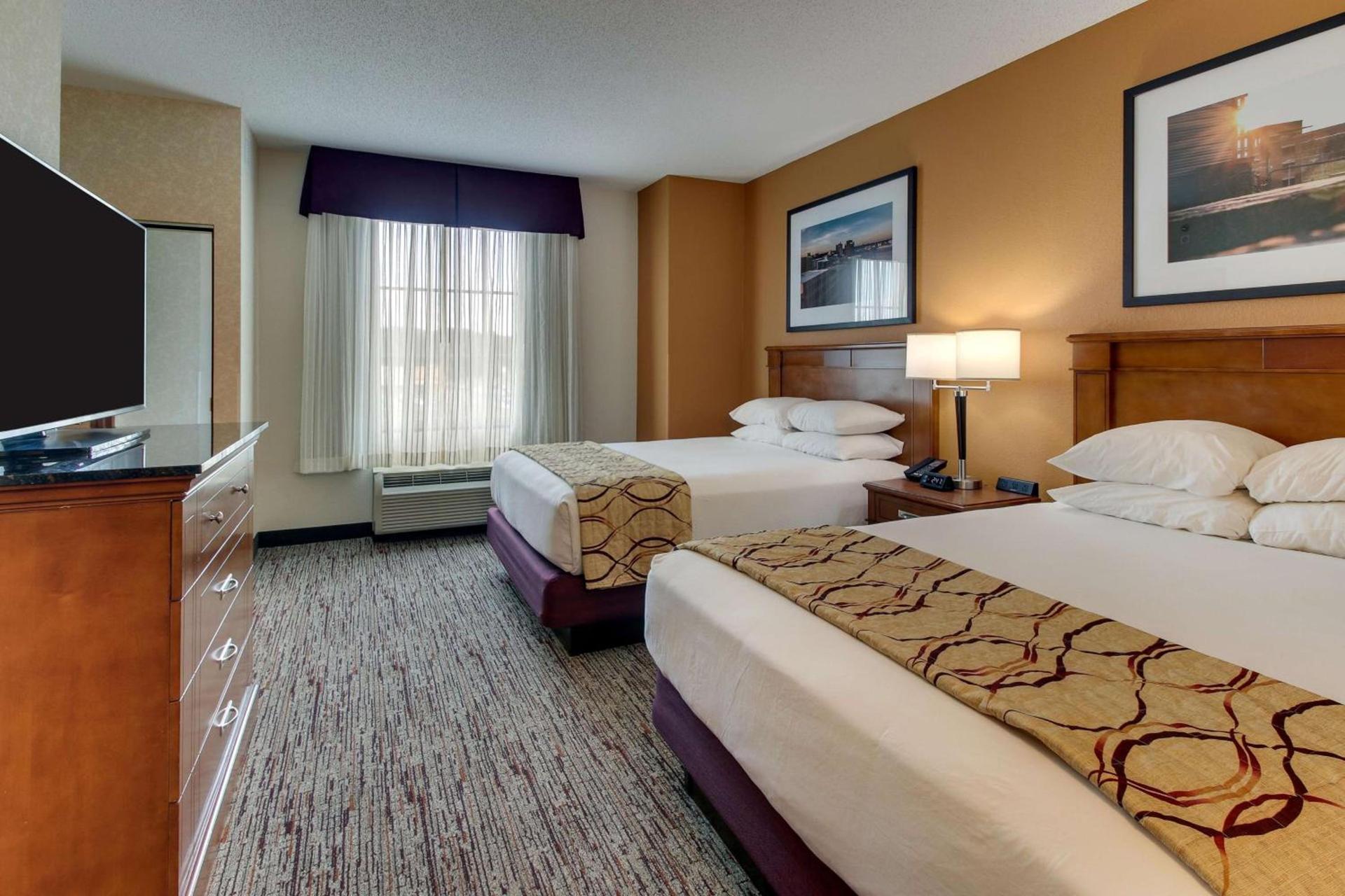 Drury Inn & Suites Meridian photo 49