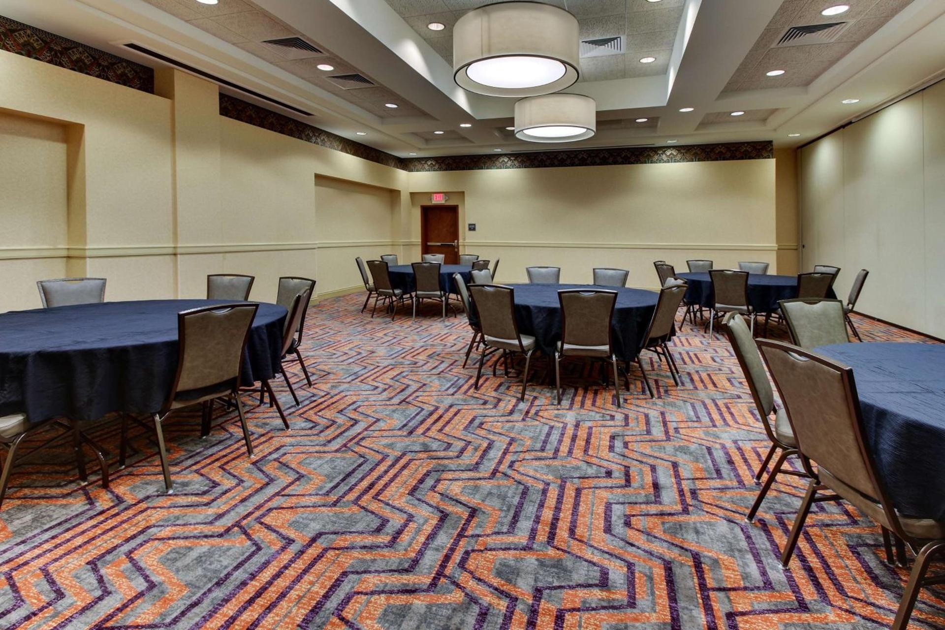 Drury Inn & Suites Meridian photo 56