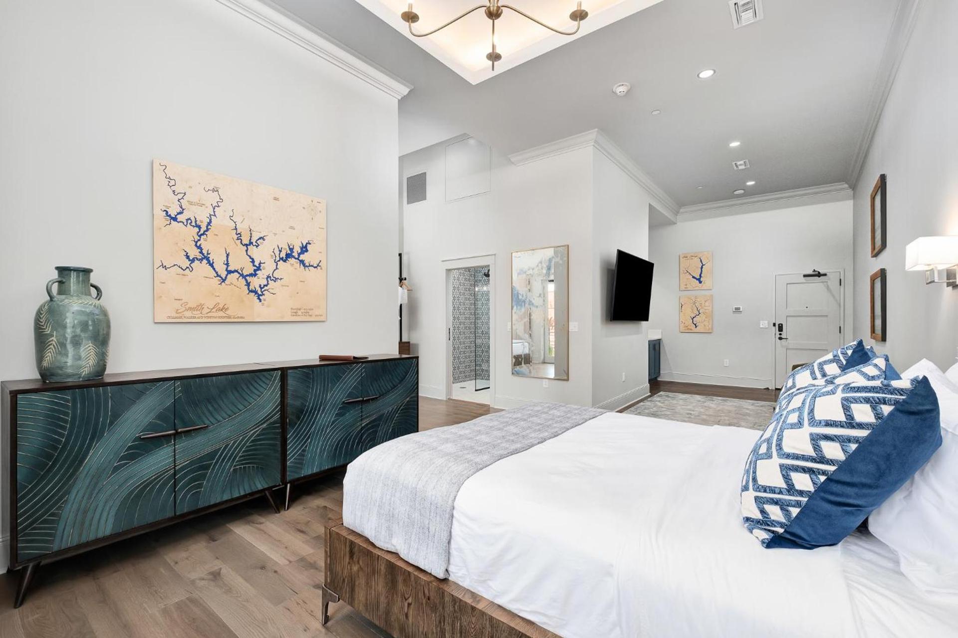 The Flying Fifty Hotel, a Luxury Boutique Hotel photo 18