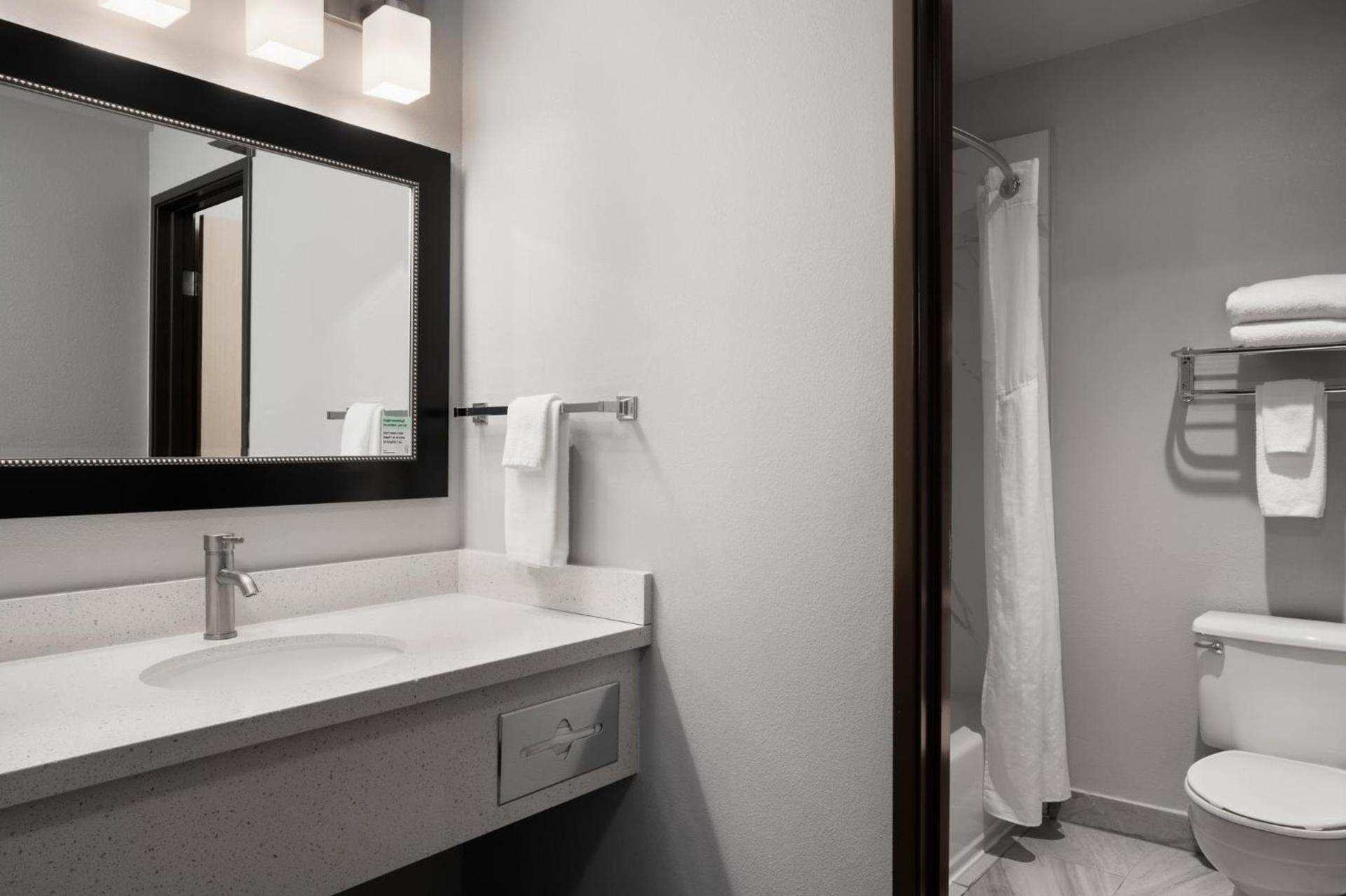 Garner Hotel Auburn - Seattle by IHG photo 41