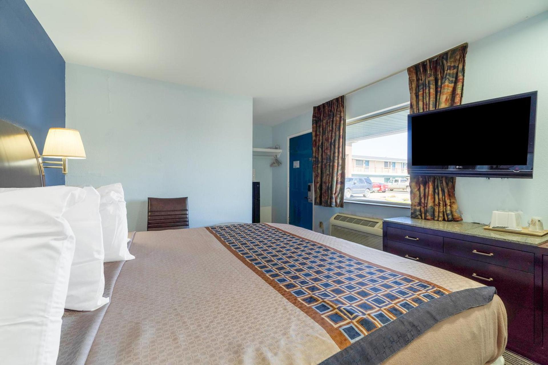 Budget Inn Frederick US-183 photo 4