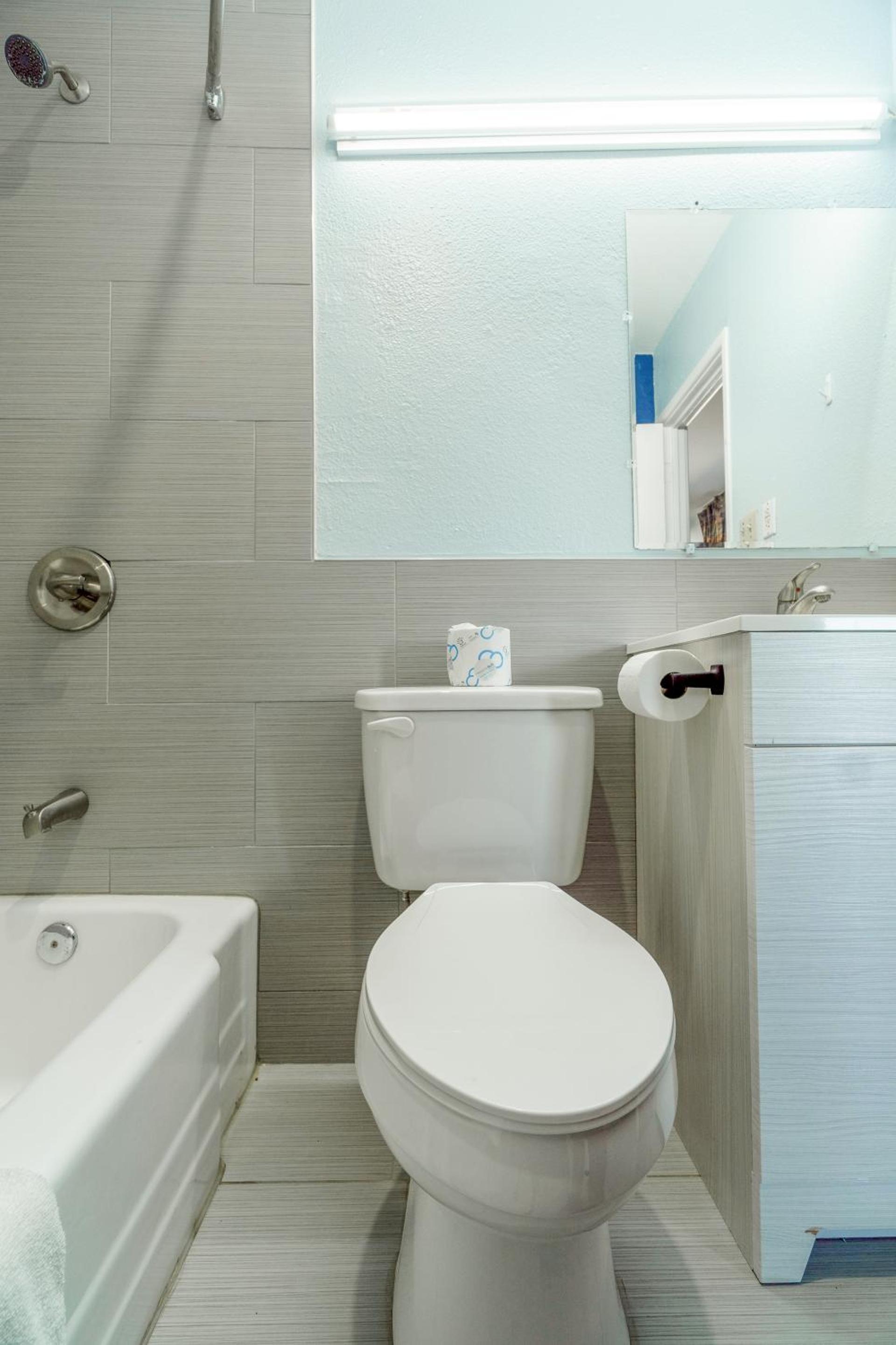 Budget Inn Frederick US-183 photo 60
