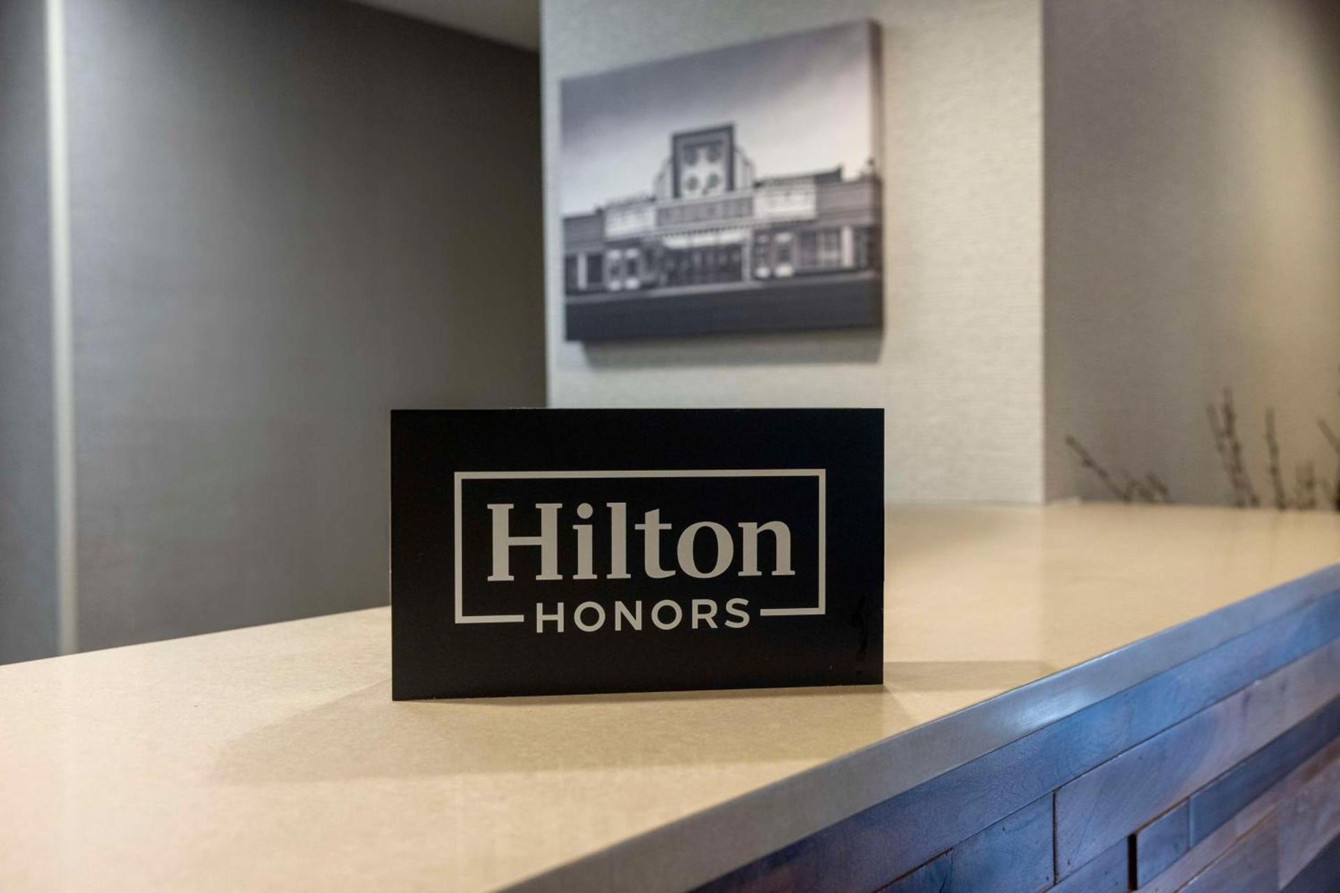 Hampton Inn Toledo-South/Maumee photo 31