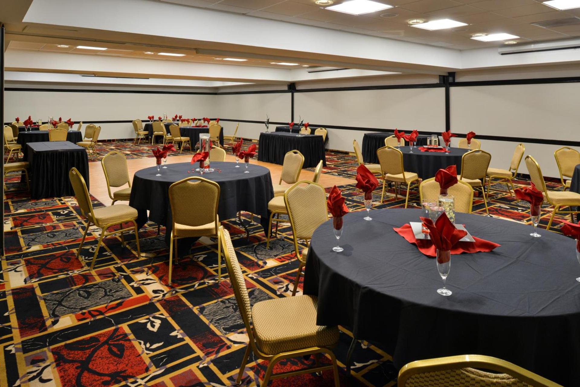 Hawthorne Inn & Conference Center photo 44