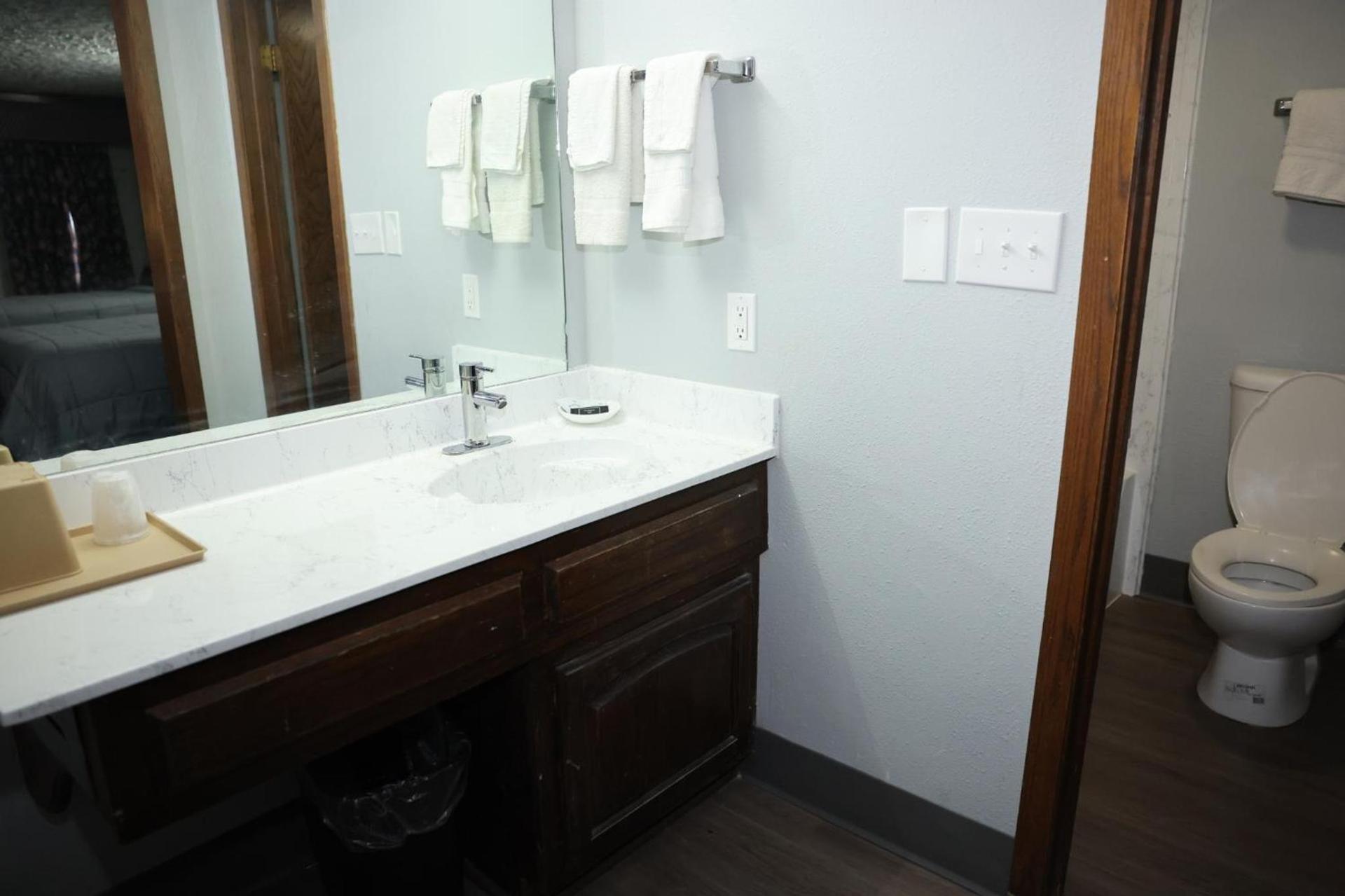 Rittiman Inn and Suites photo 22
