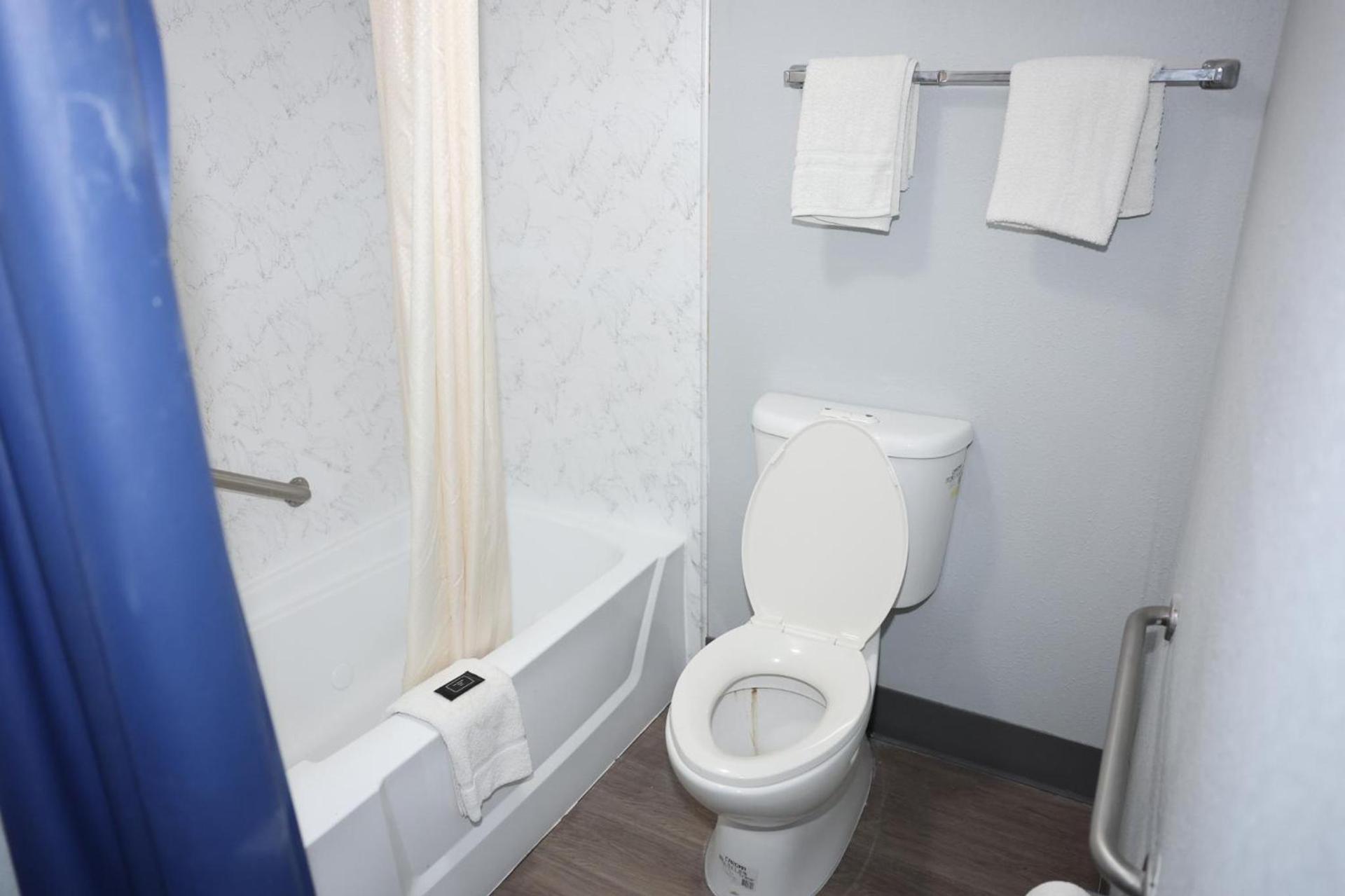 Rittiman Inn and Suites photo 23